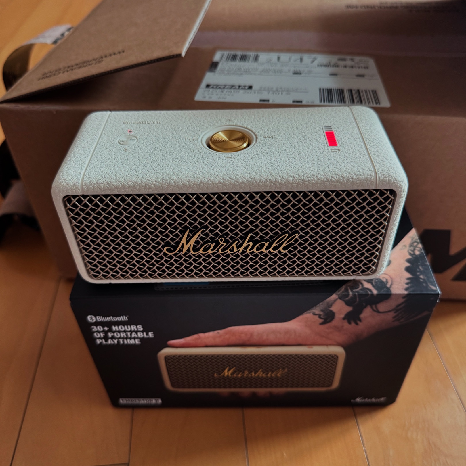 Marshall Emberton II Cream (Korean Ver.) 착용 스타일