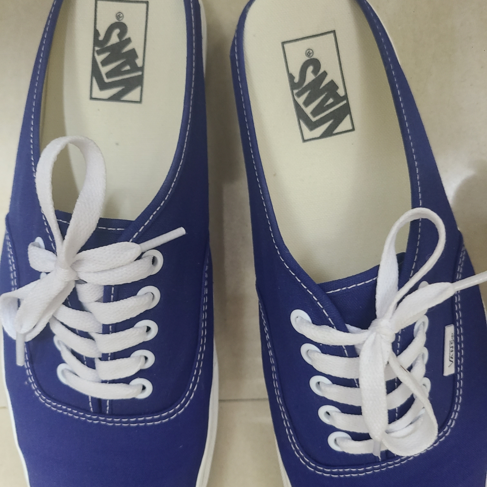 Vans Canvas Authentic Mule Blue 착용 스타일