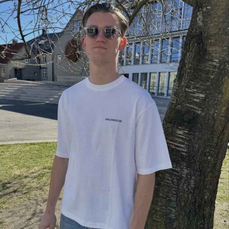 Holzweiler Ranger Logos Tee White 착용 스타일 - 2