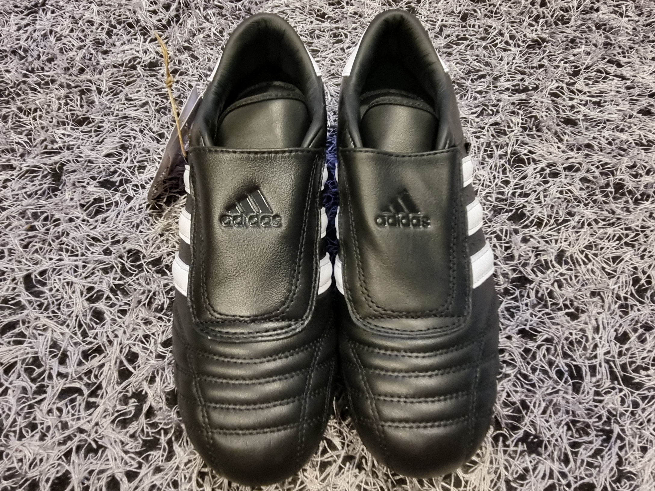 (W) Adidas Taekwondo Core Black Cloud White 착용 스타일 - 4