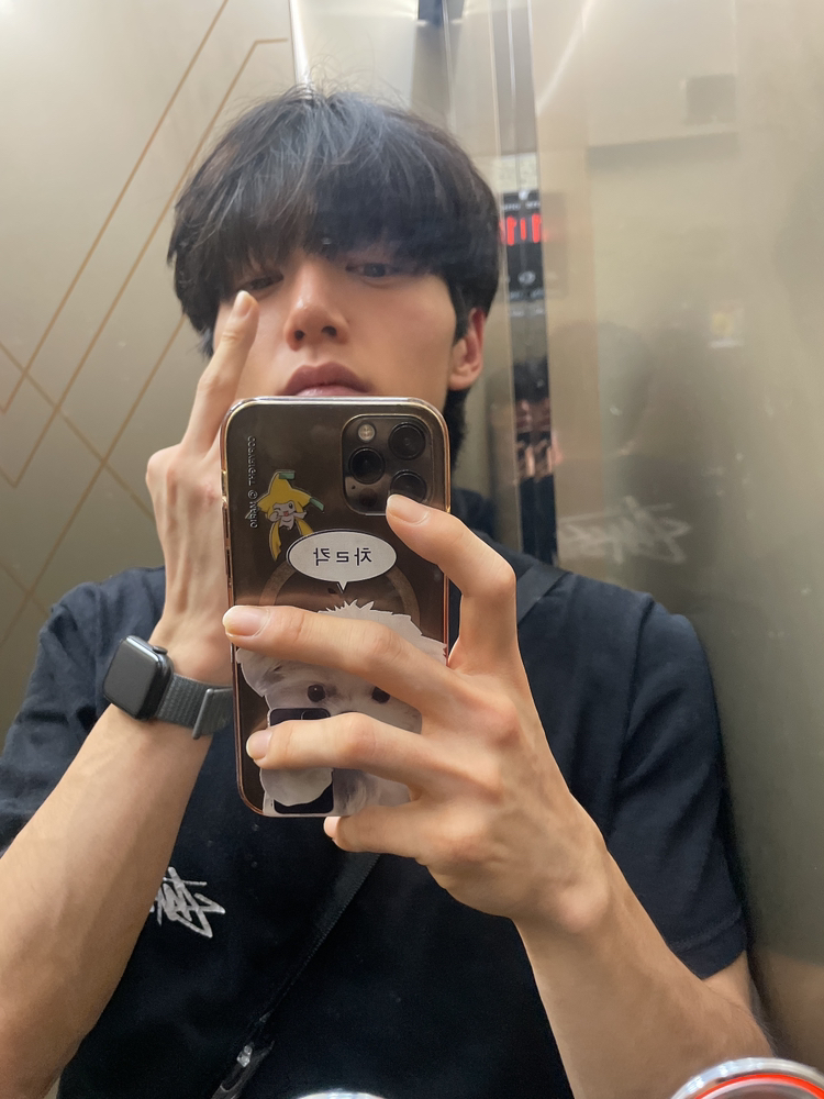 KREAM 프로필 이미지