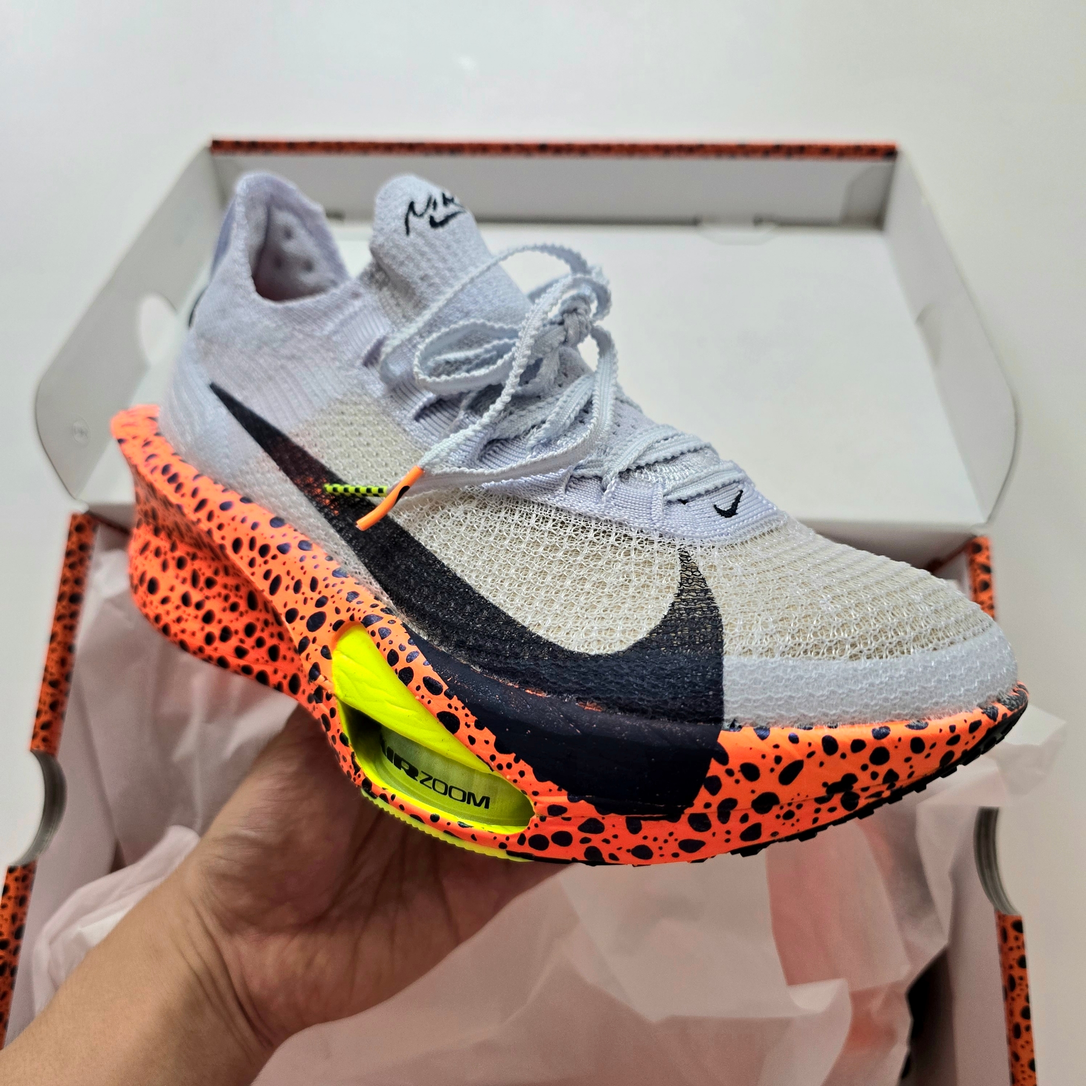 Nike Air Zoom Alphafly Next% 3 Olympic Safari 착용 스타일 - 2