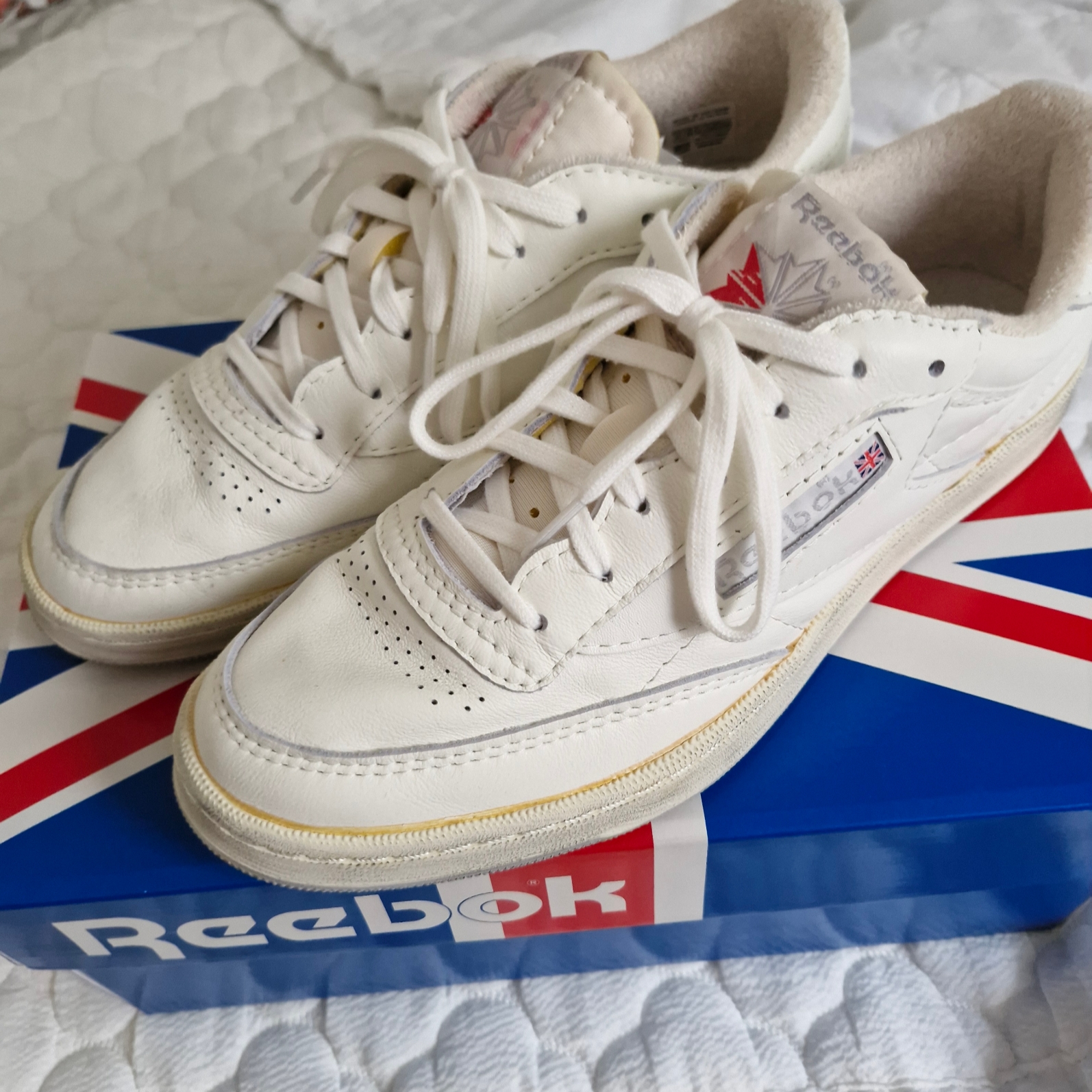 Reebok Club C 85 Husky 착용 스타일