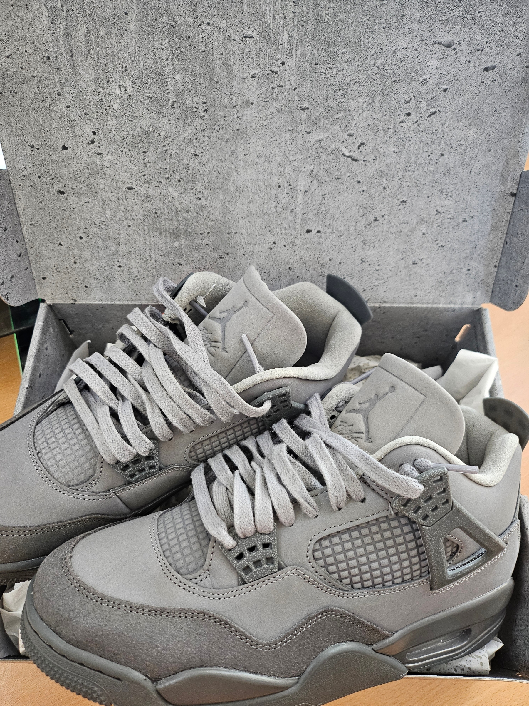 Jordan 4 Retro SE Wet Cement 착용 스타일 - 1