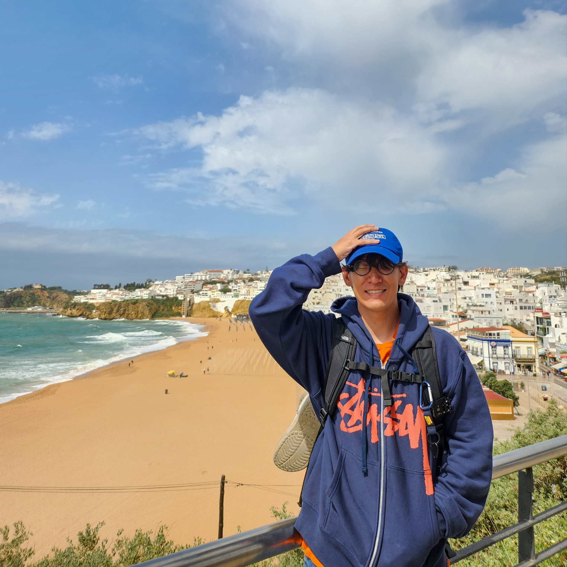 Stussy Stock Zip Hoodie Navy 착용 스타일 - 1