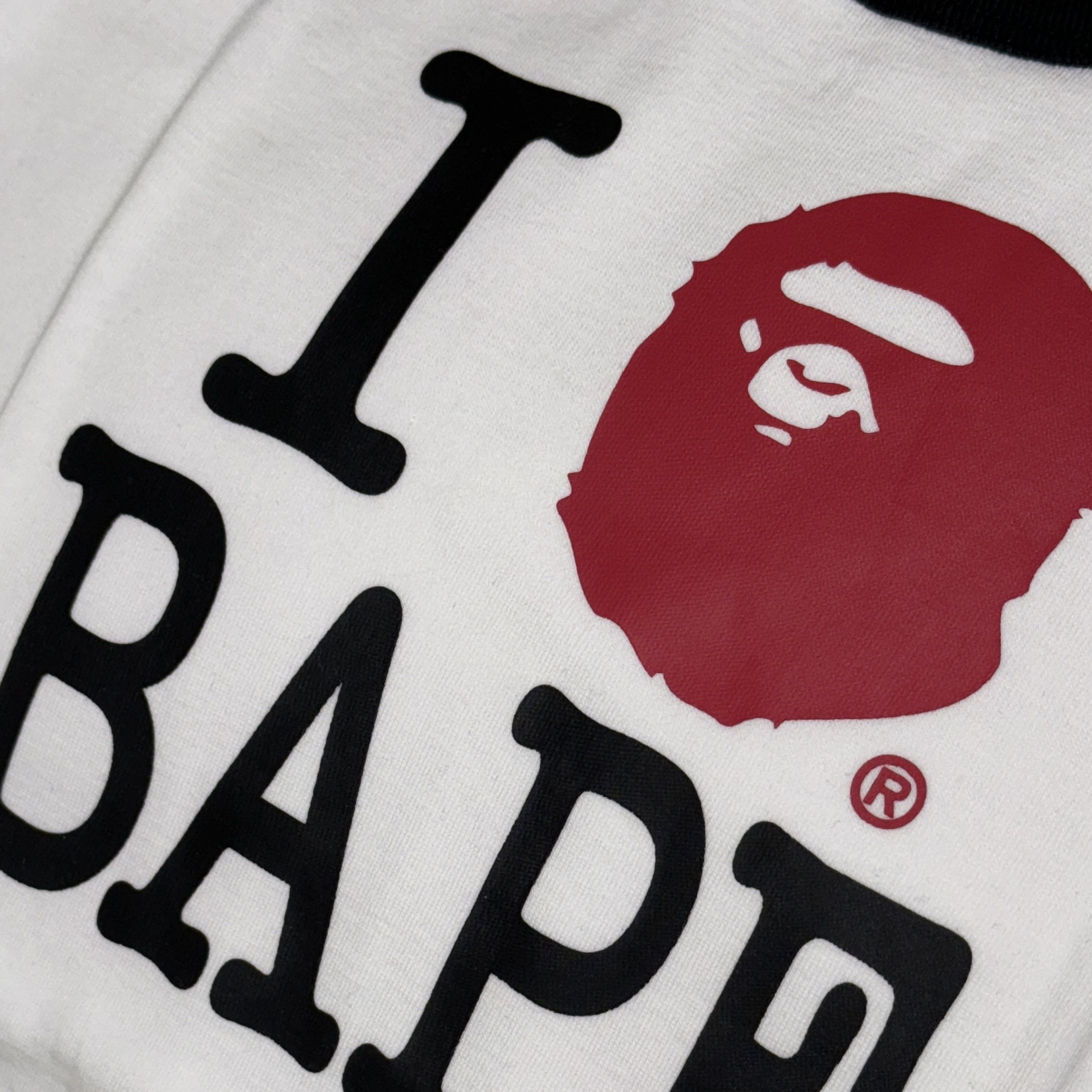 (W) BAPE I Love BAPE Mini T-Shirt White 착용 스타일