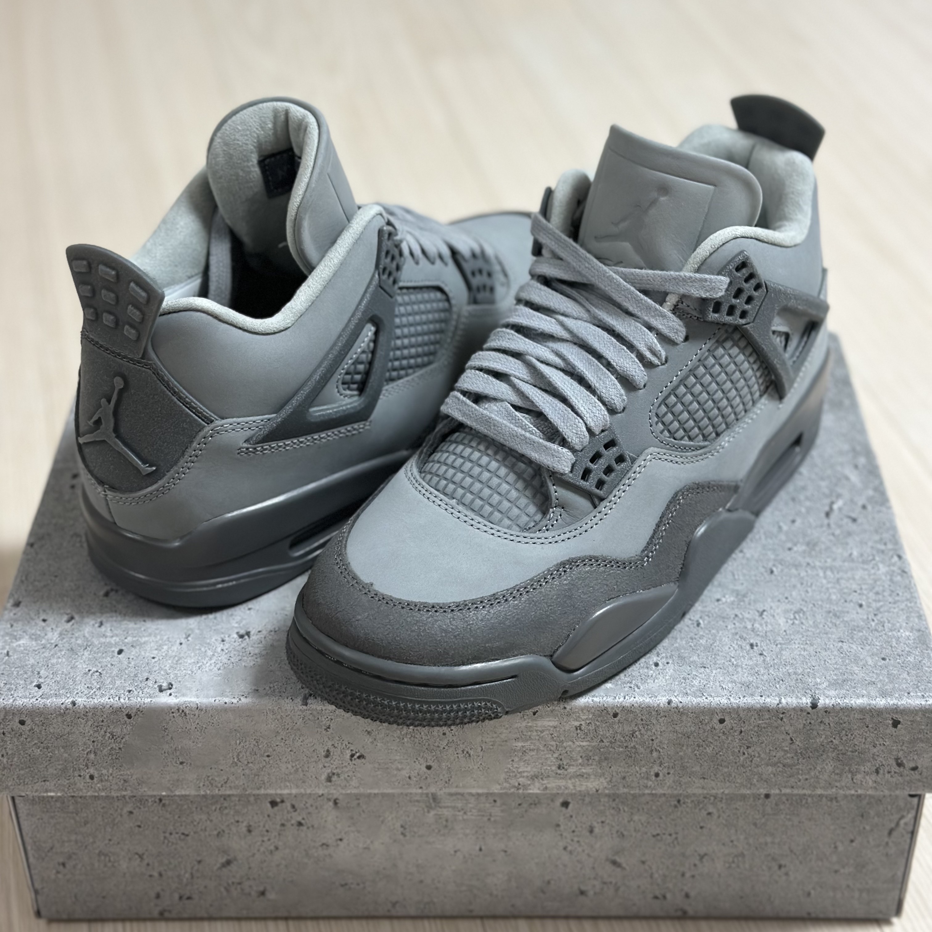 Jordan 4 Retro SE Wet Cement 착용 스타일