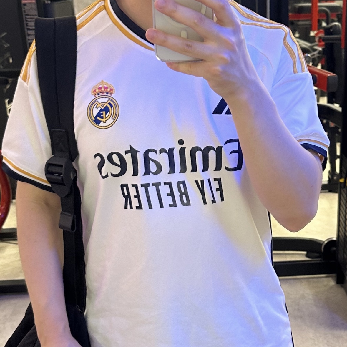 Adidas Real Madrid 2023/24 Home Jersey White - US Sizing (Non Marking Ver.) 착용 스타일