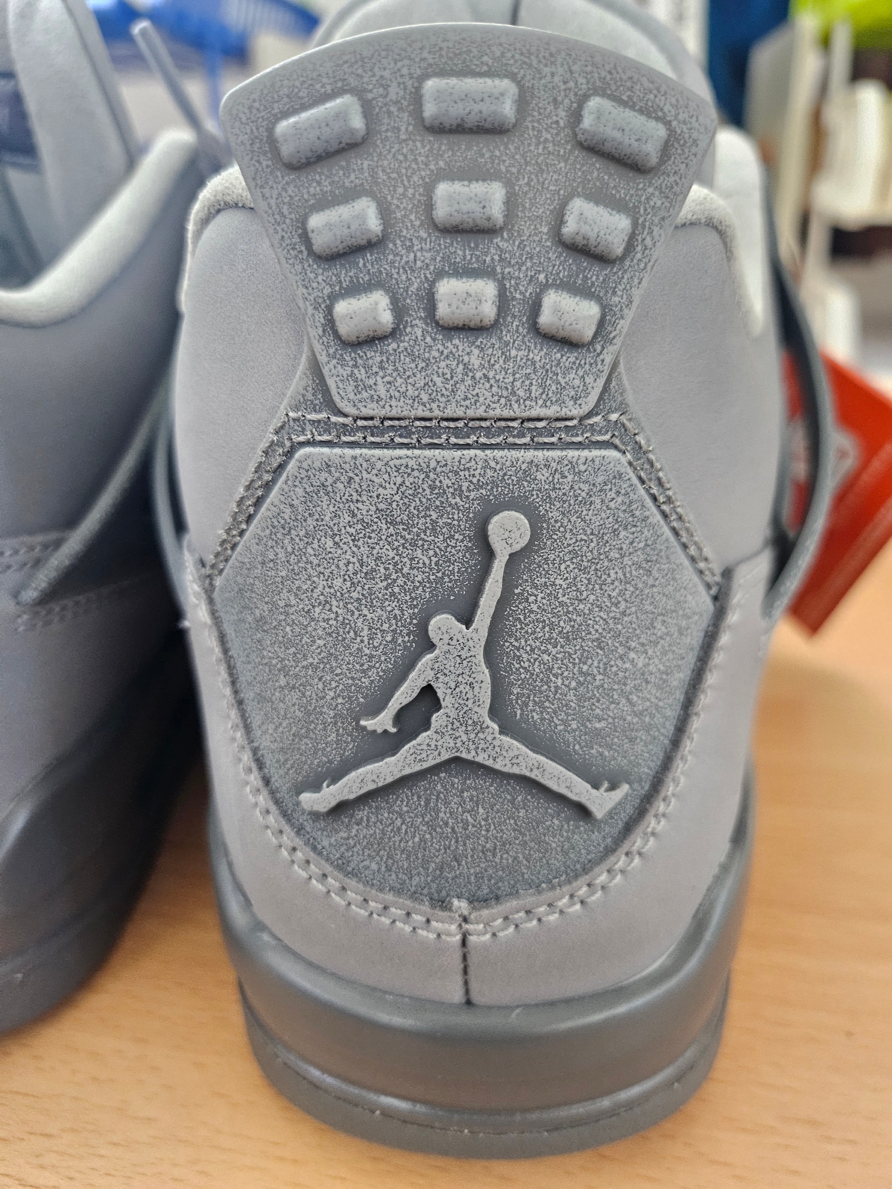 Jordan 4 Retro SE Wet Cement 착용 스타일 - 3