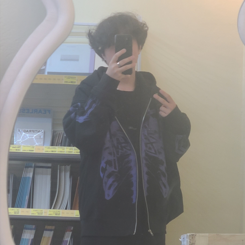 Stussy Rib Cage Zip Hoodie Black Purple 착용 스타일