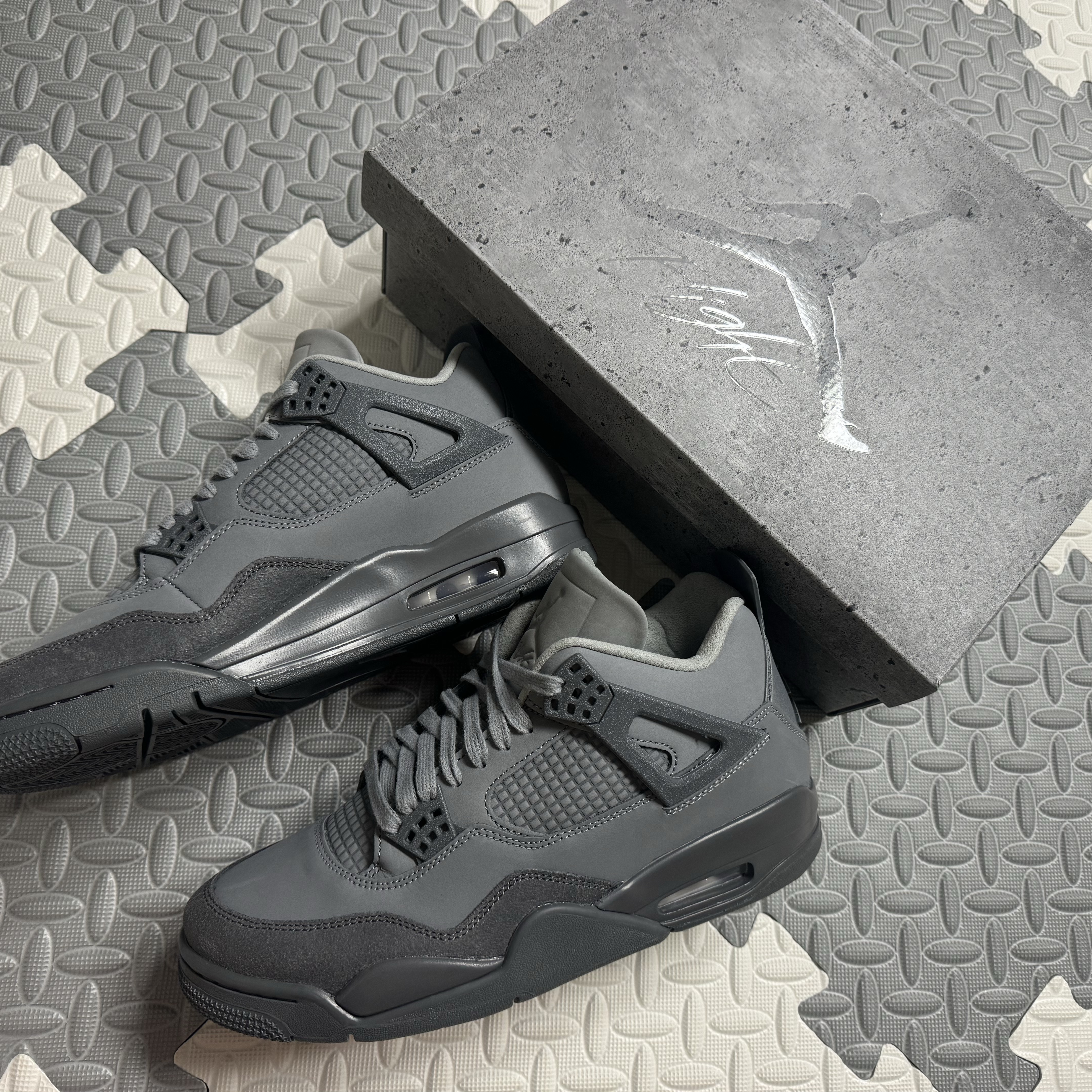 Jordan 4 Retro SE Wet Cement 착용 스타일 - 1