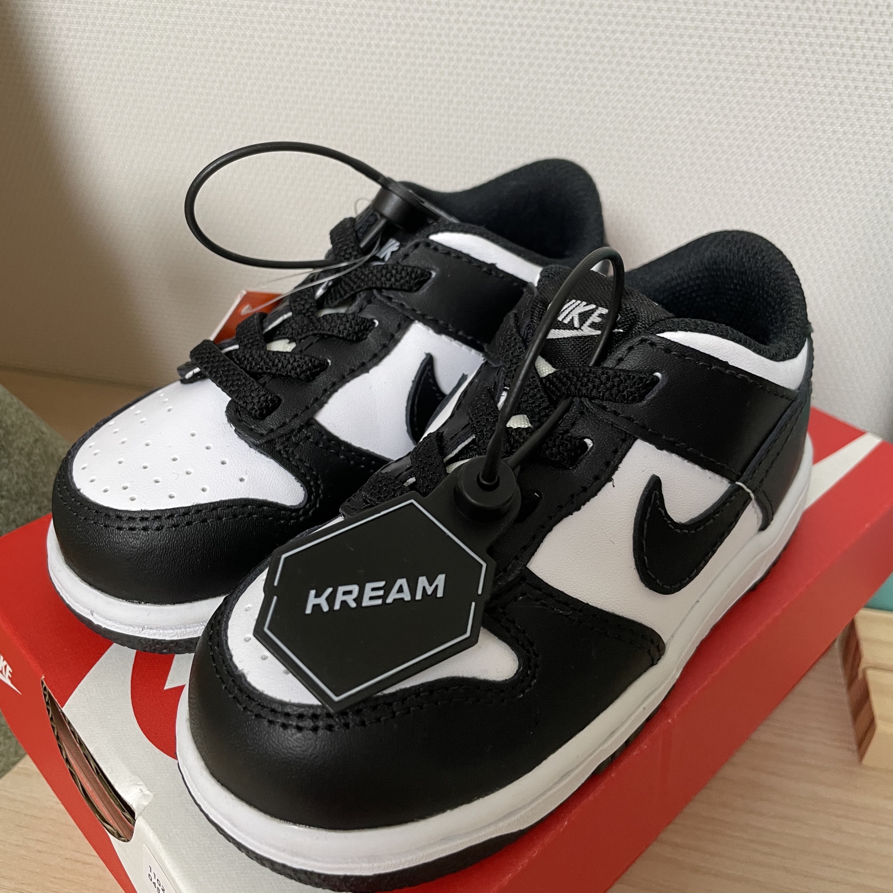 (TD) Nike Dunk Low Black 착용 스타일