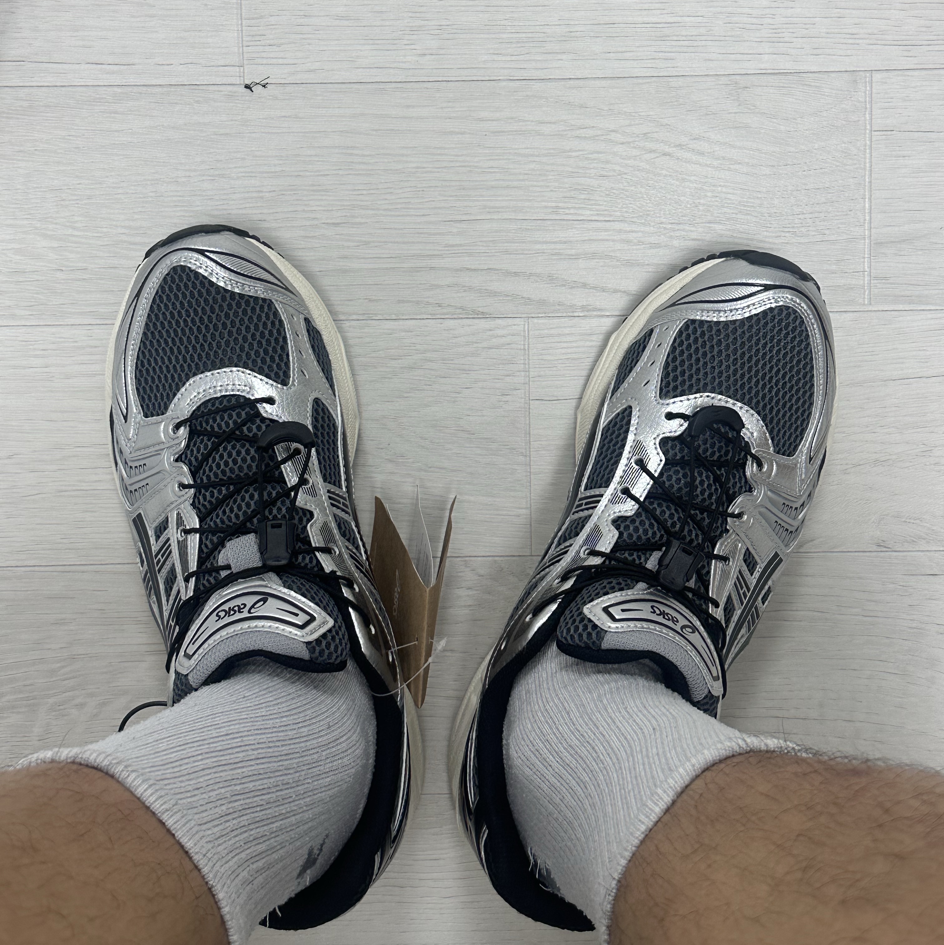 Asics Unlimited Gel-Kayano 14 Carrier Grey Black 착용 스타일 - 2