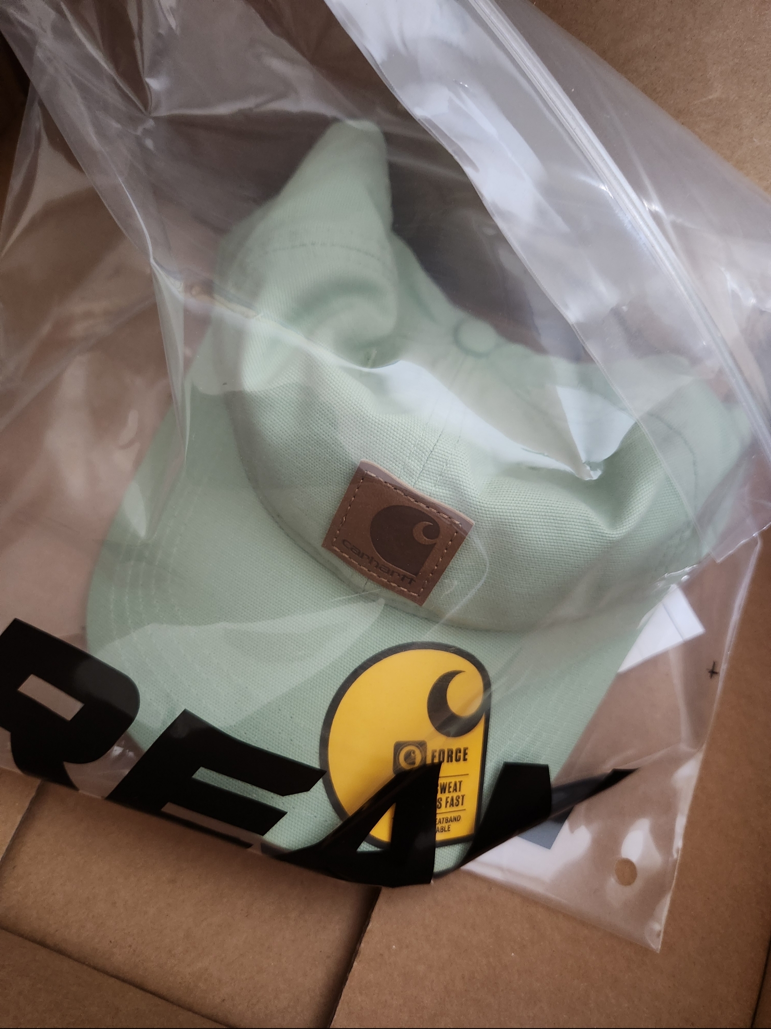 Carhartt Canvas Cap Aventurine, Nike Air Max 97 SE Copa Sail 착용 스타일 - 2