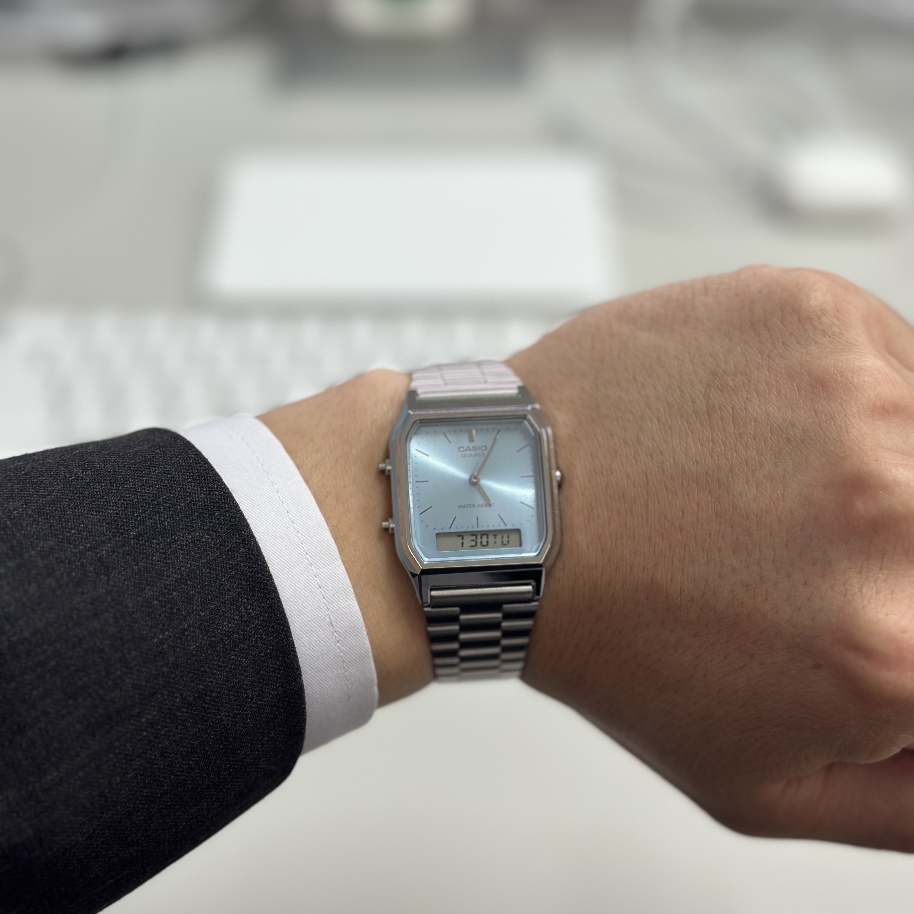 Casio AQ-230A-2A1MQY 착용 스타일