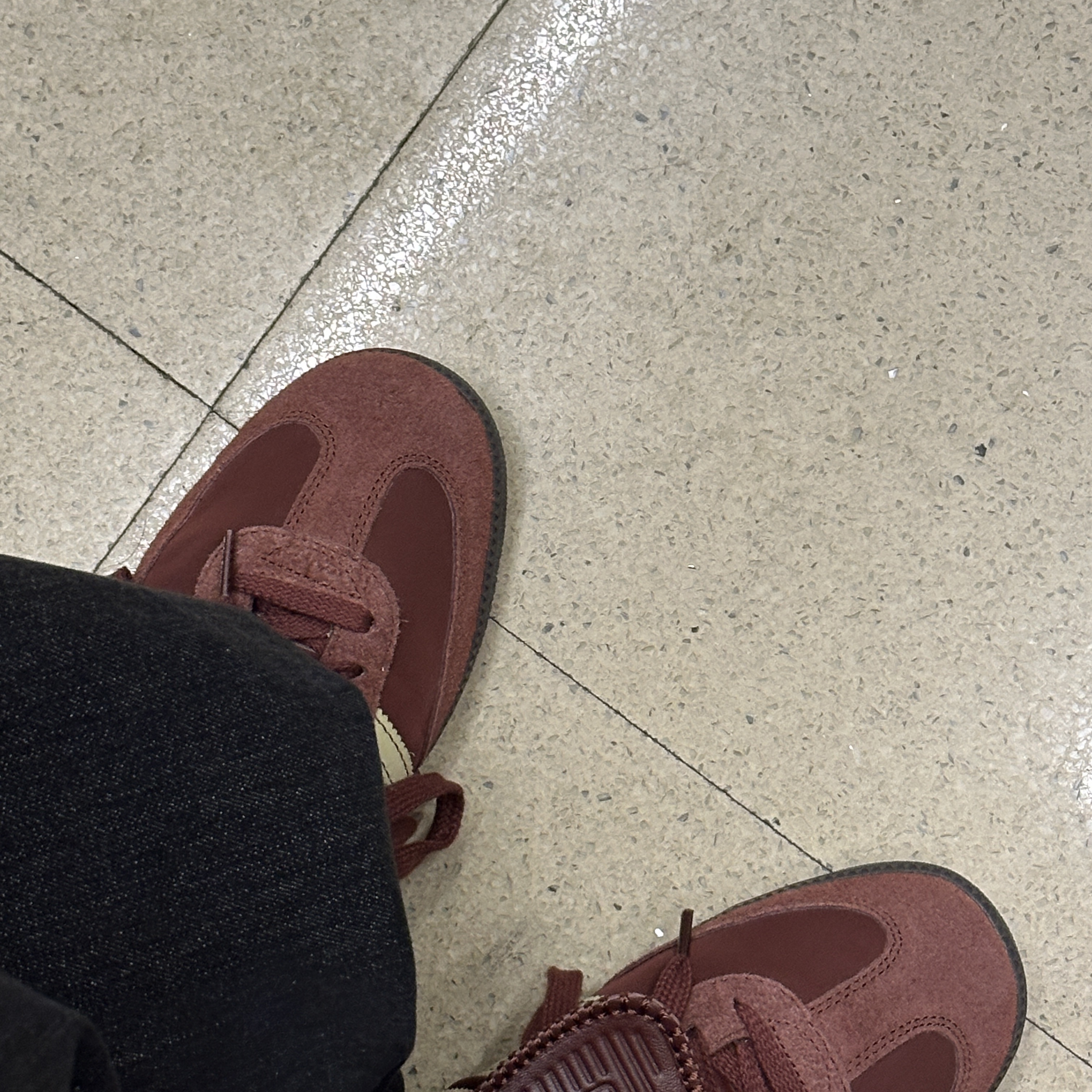 Adidas x Wales Bonner Nylon Samba Fox Brown Sandy Beige 착용 스타일