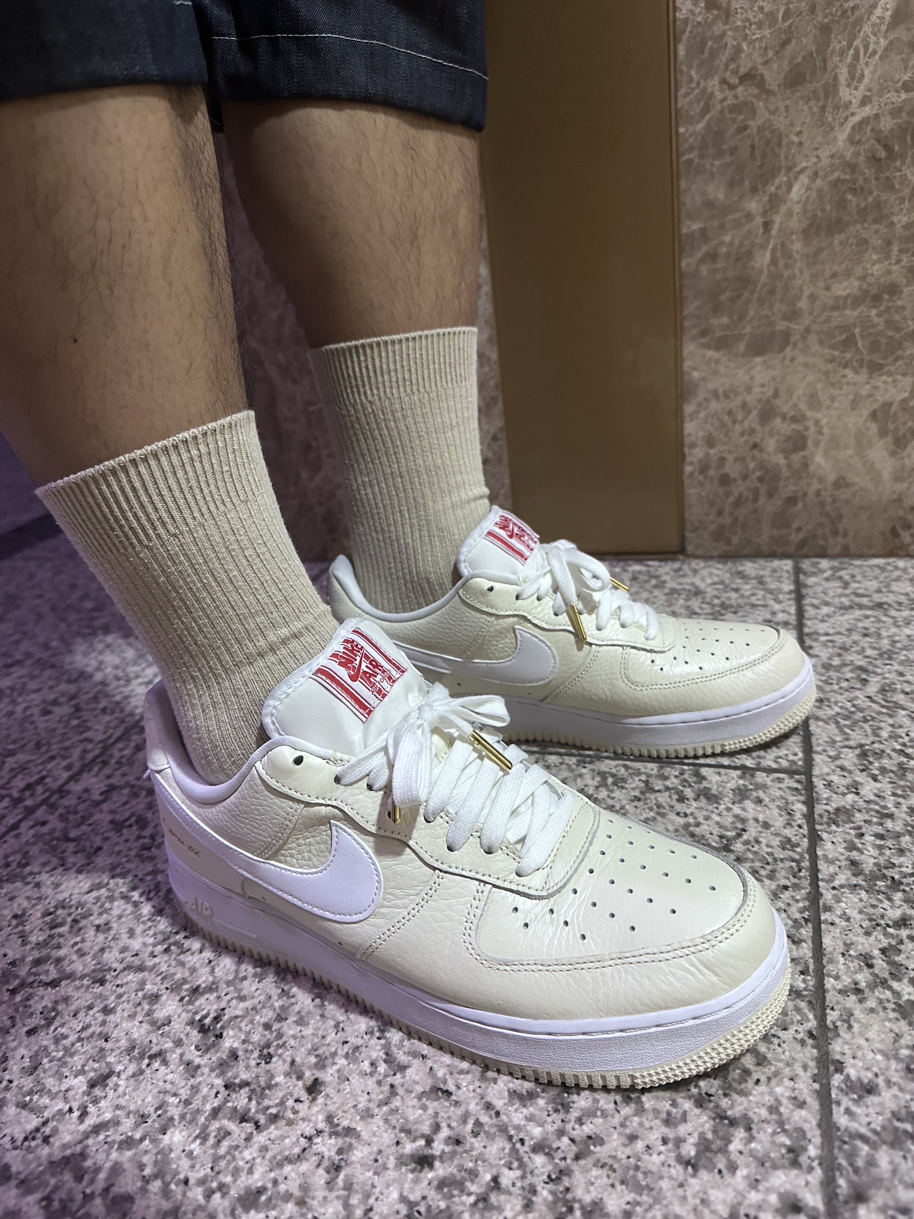 Nike Air Force 1 '07 PRM Popcorn 착용 스타일 - 5