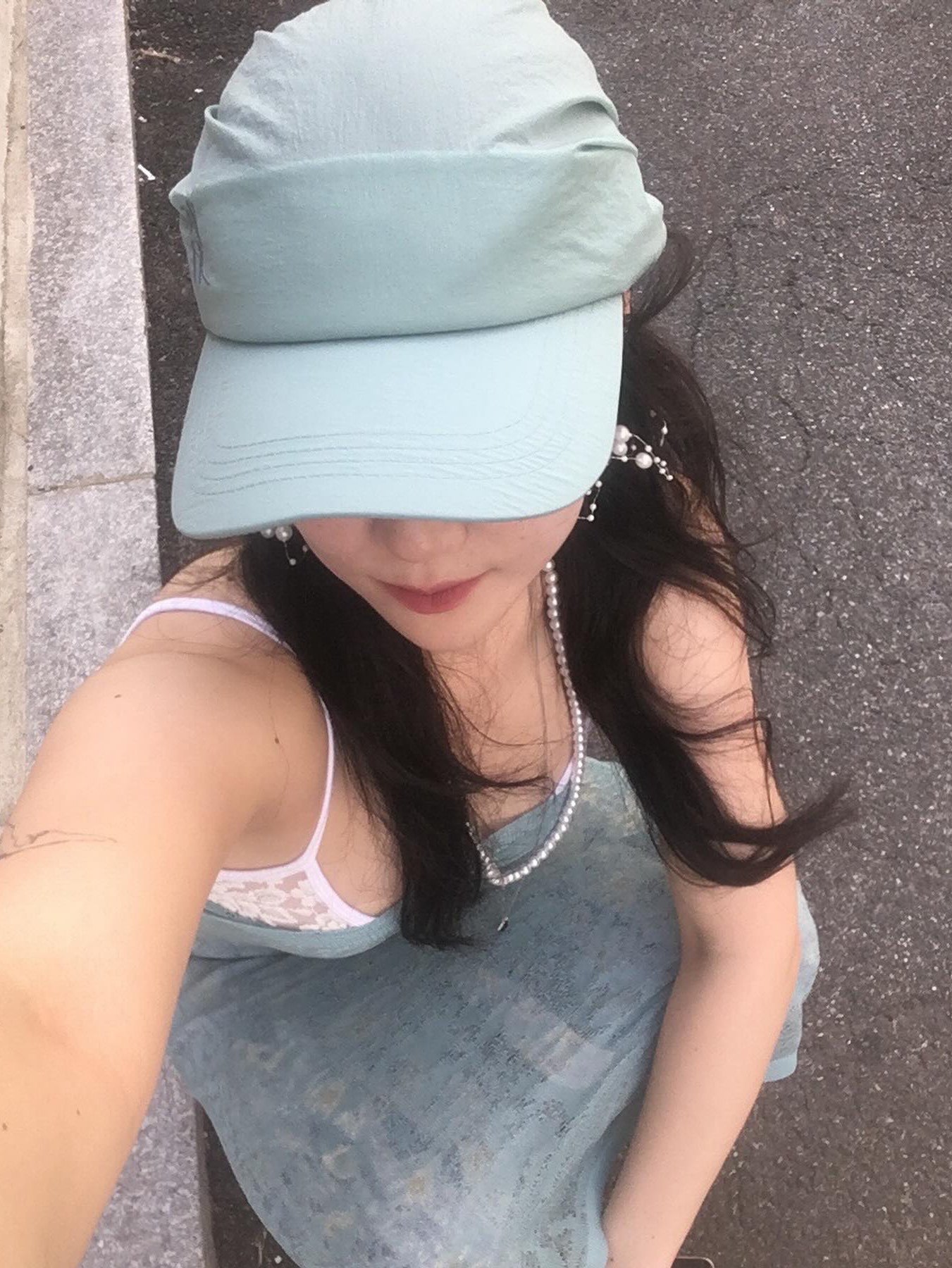 ACOC Sunflower Cap Mint 착용 스타일 - 1