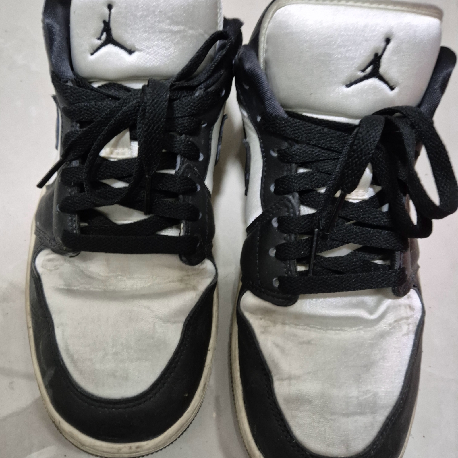 (W) Jordan 1 Low SE Sail Black 착용 스타일 - 2