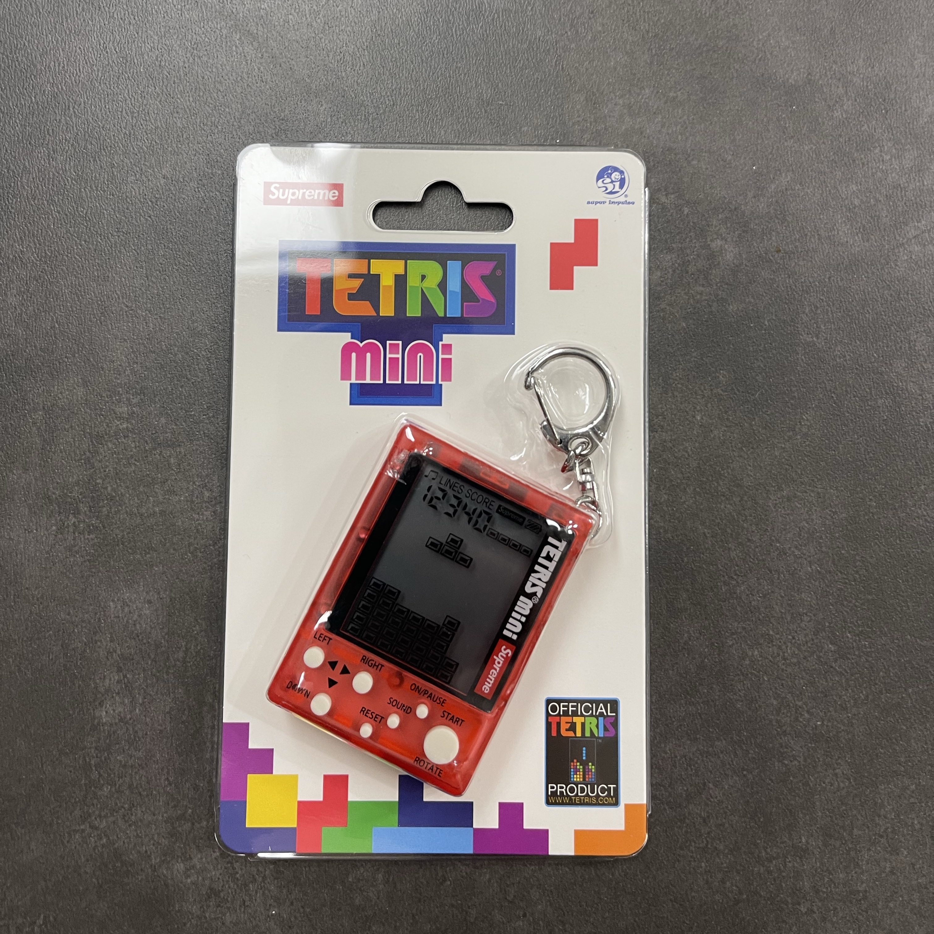 Supreme x Tetris Mini Red - 24SS 착용 스타일