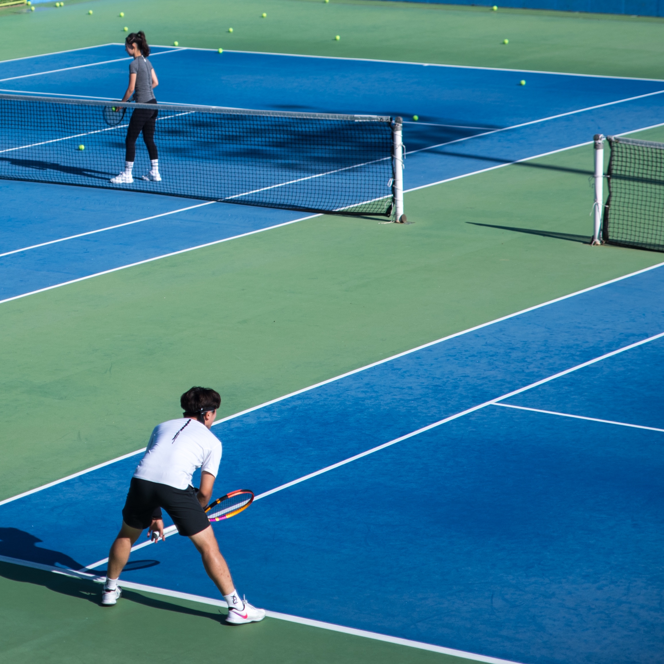 Nike Court Zoom Vapor Cage 4 Rafa White Action Green, Nike Court Tennis Headband Black 착용 스타일