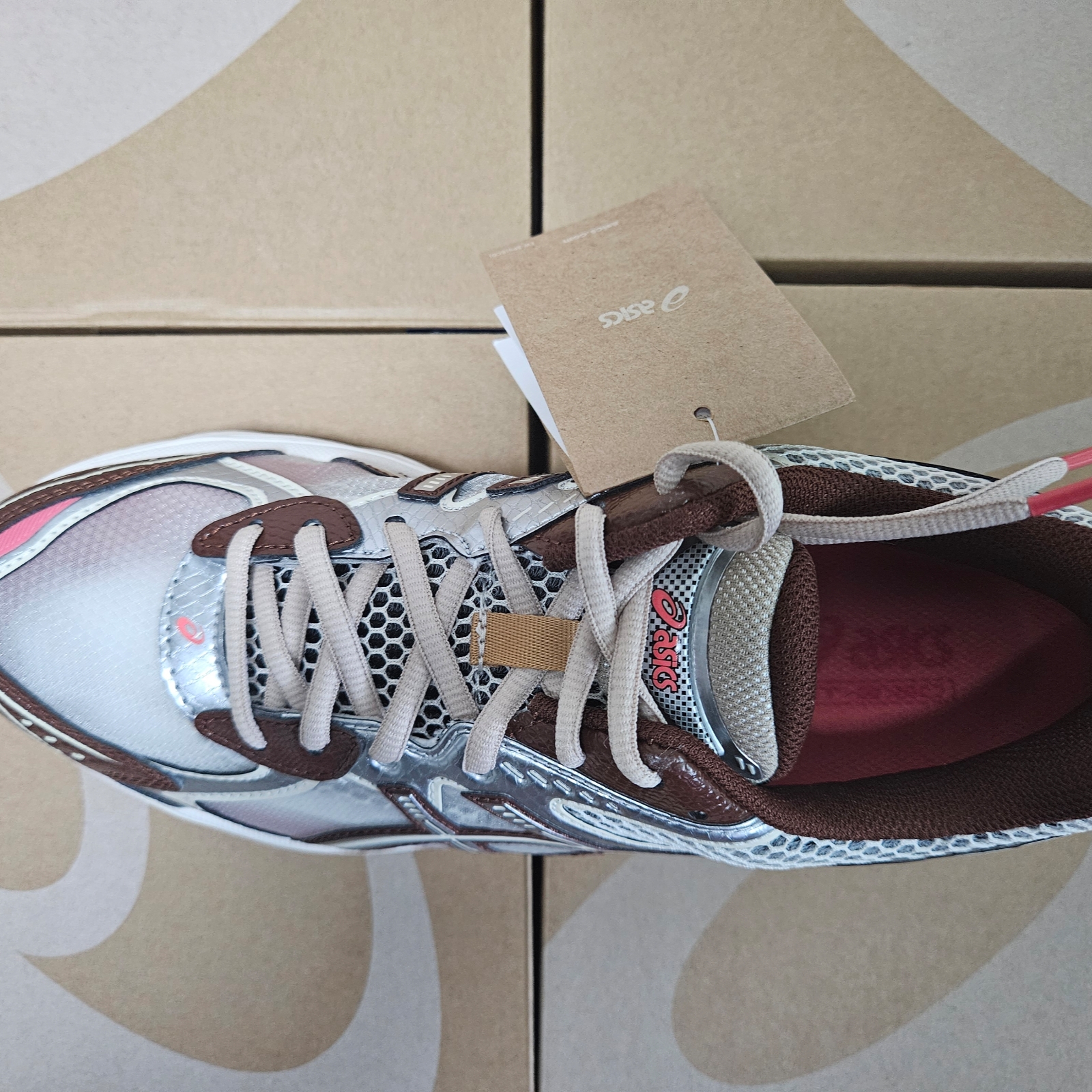Asics x Above The Clouds GT-2160 Cream Chocolate Brown 착용 스타일 - 2