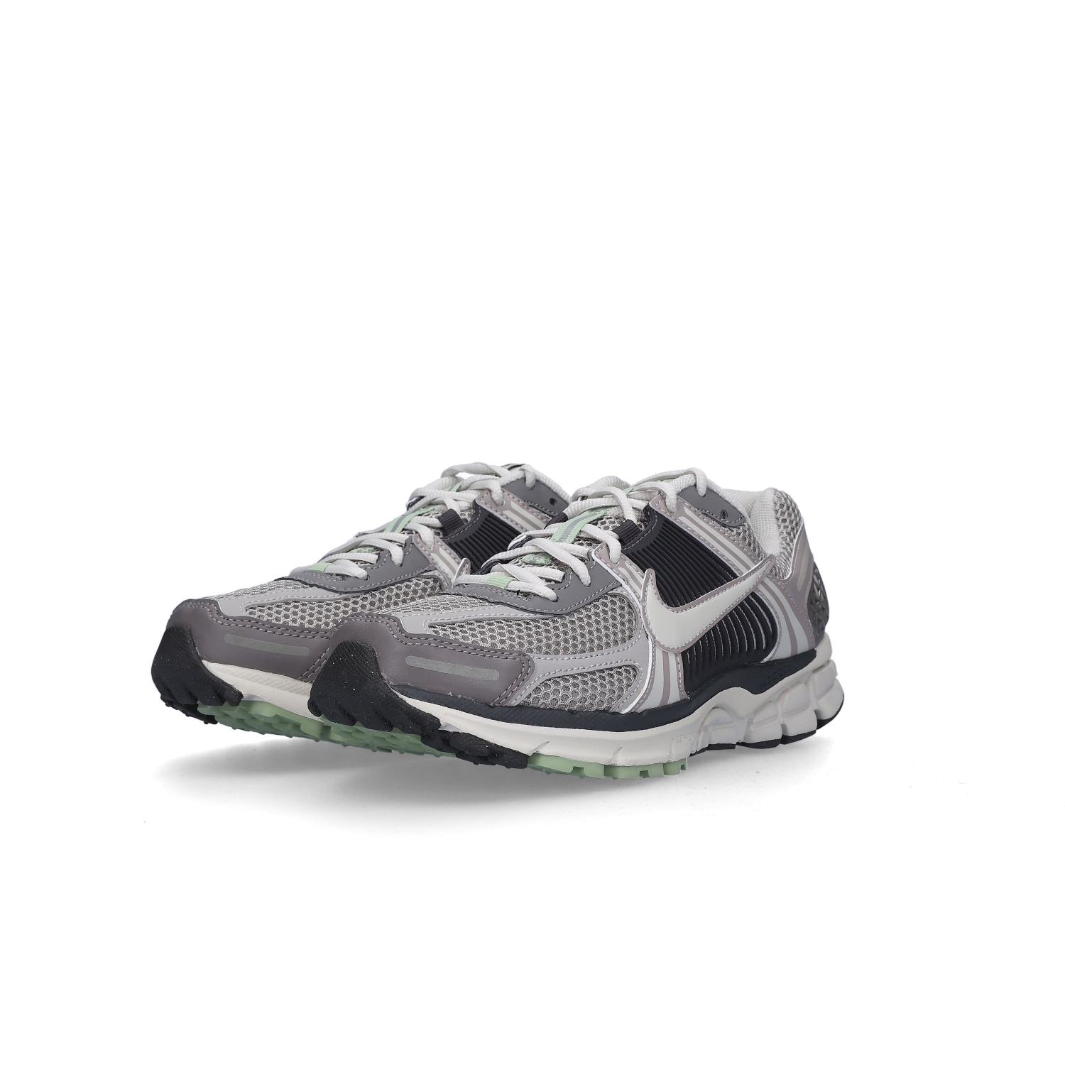 (W) Nike Zoom Vomero 5 Cobblestone and Flat Pewter
