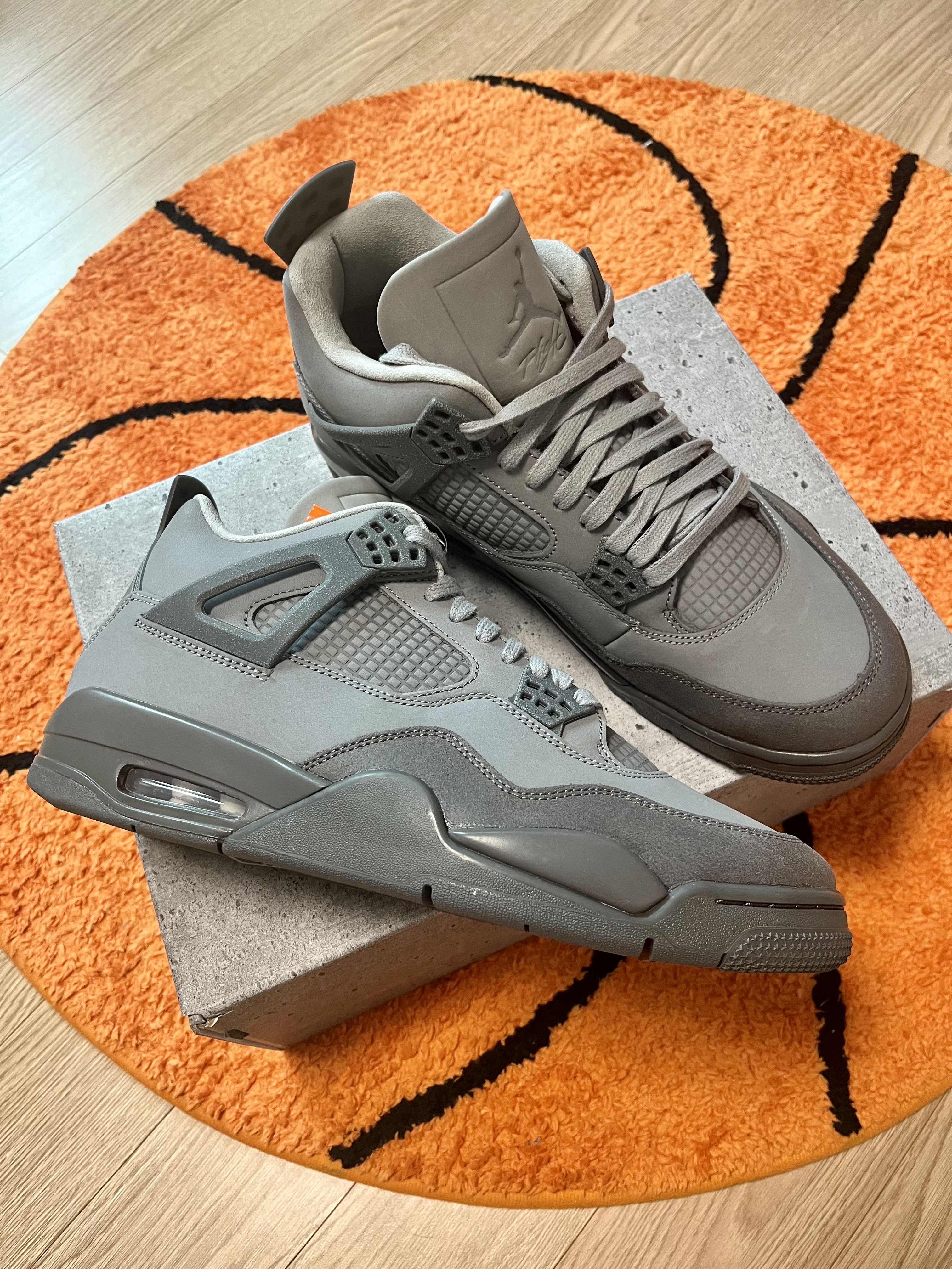 Jordan 4 Retro SE Wet Cement 착용 스타일 - 1