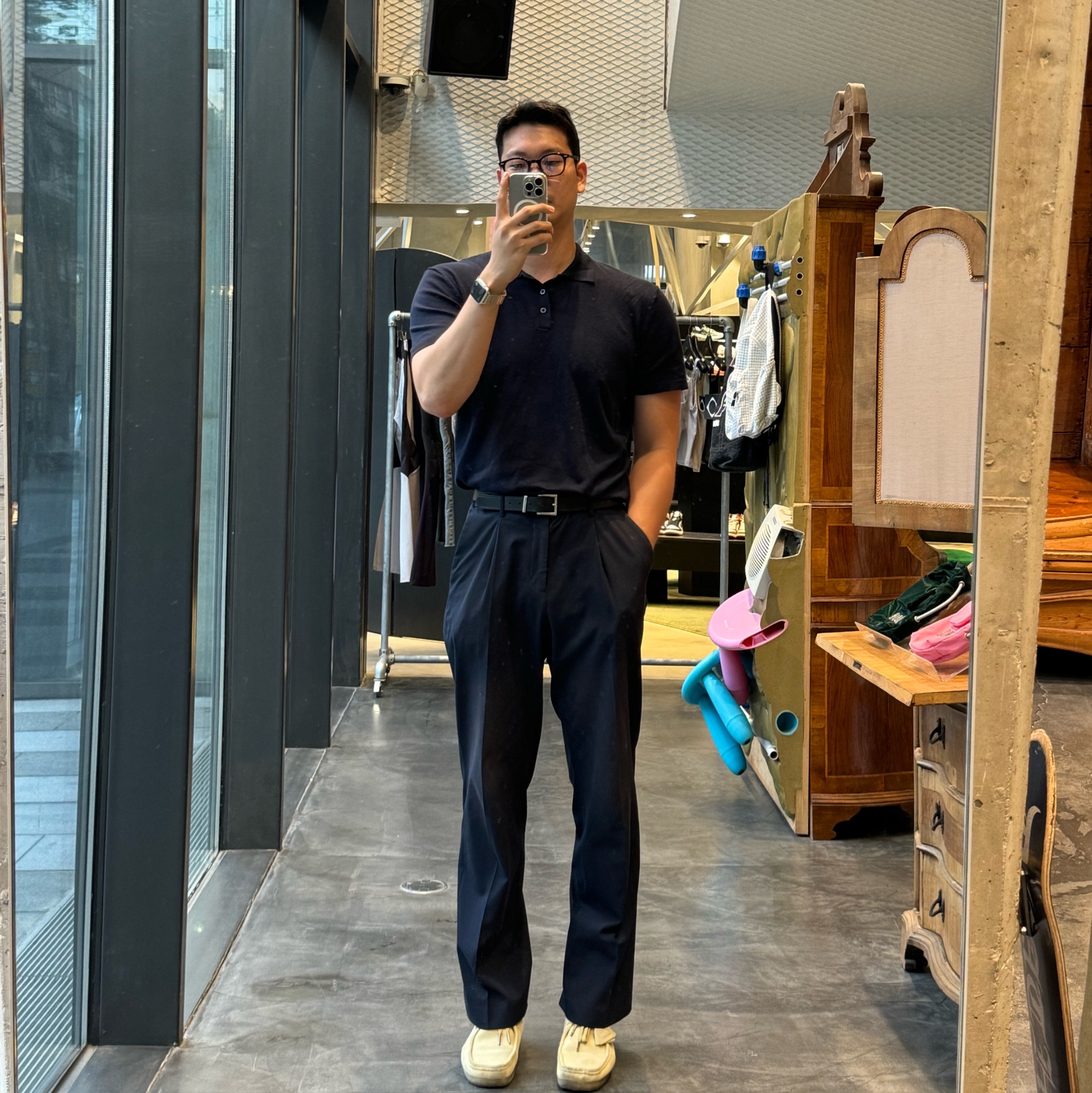 Clarks Wallabee Maple Suede 착용 스타일 - 1