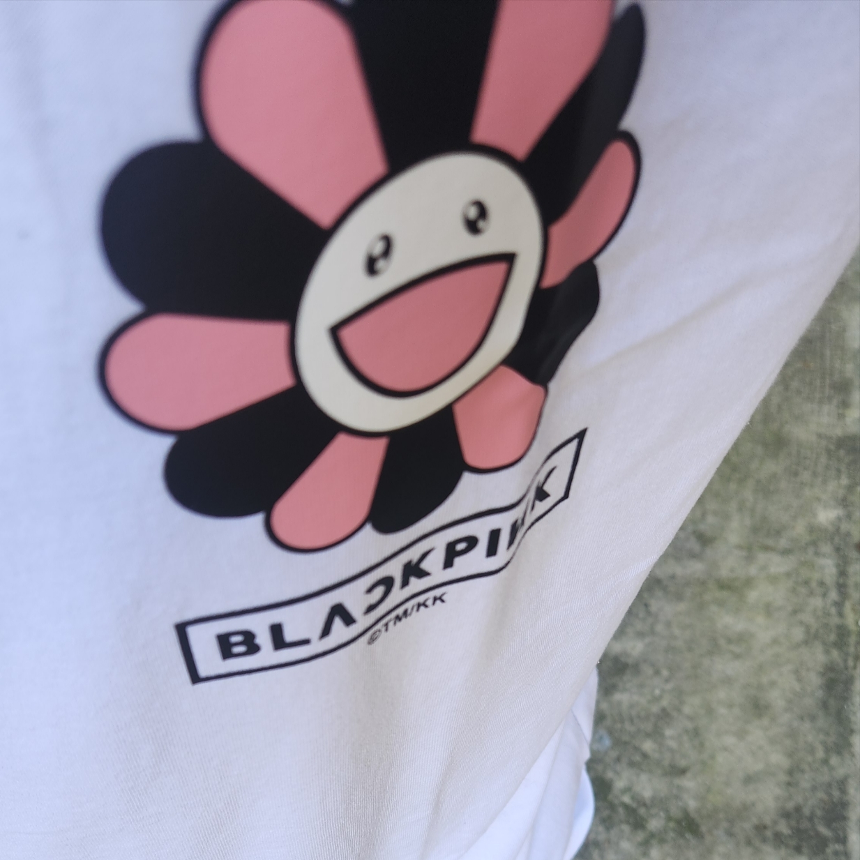Kaikai Kiki x Blackpink Pandakashi Dreams T-Shirt White 착용 스타일 - 1