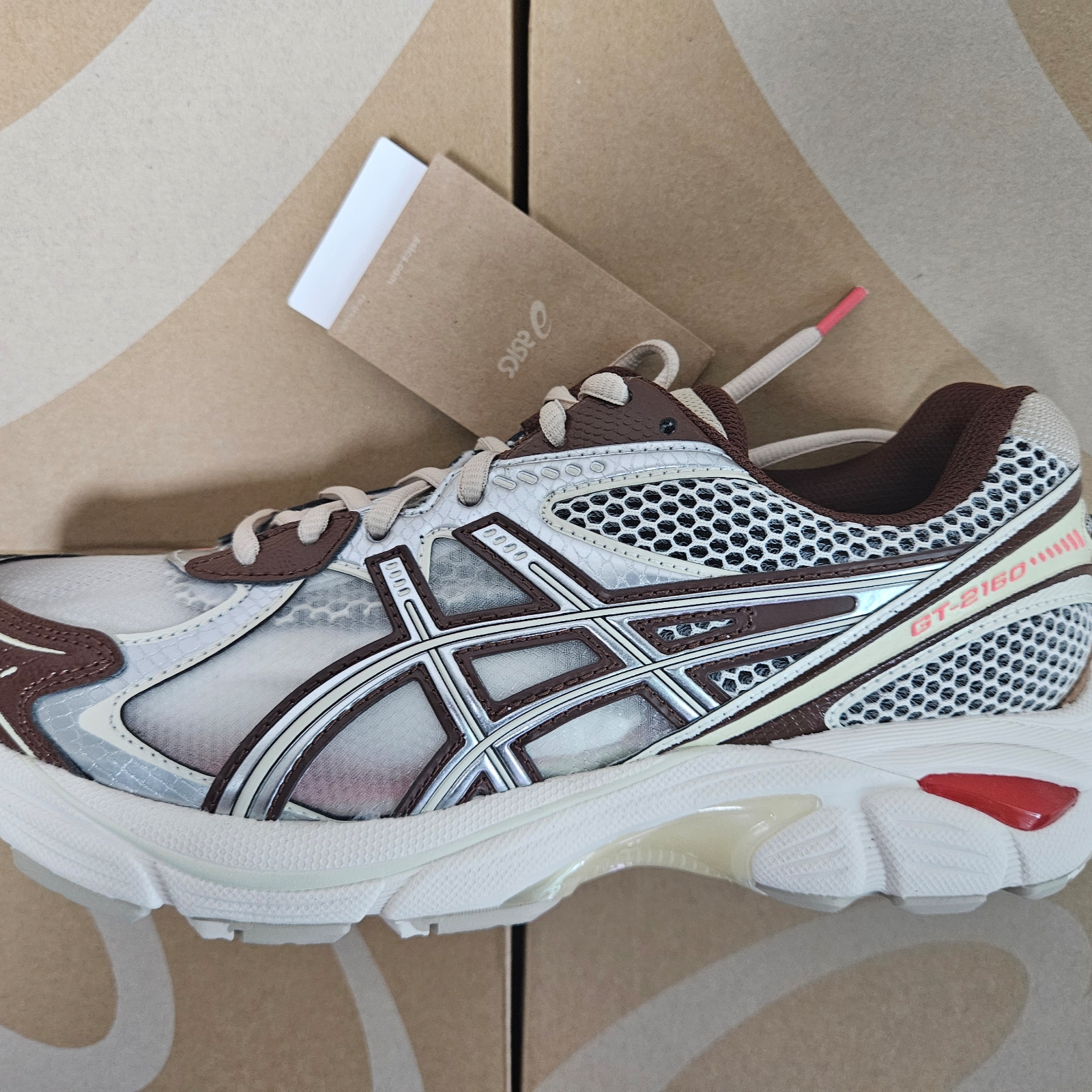 Asics x Above The Clouds GT-2160 Cream Chocolate Brown 착용 스타일 - 1