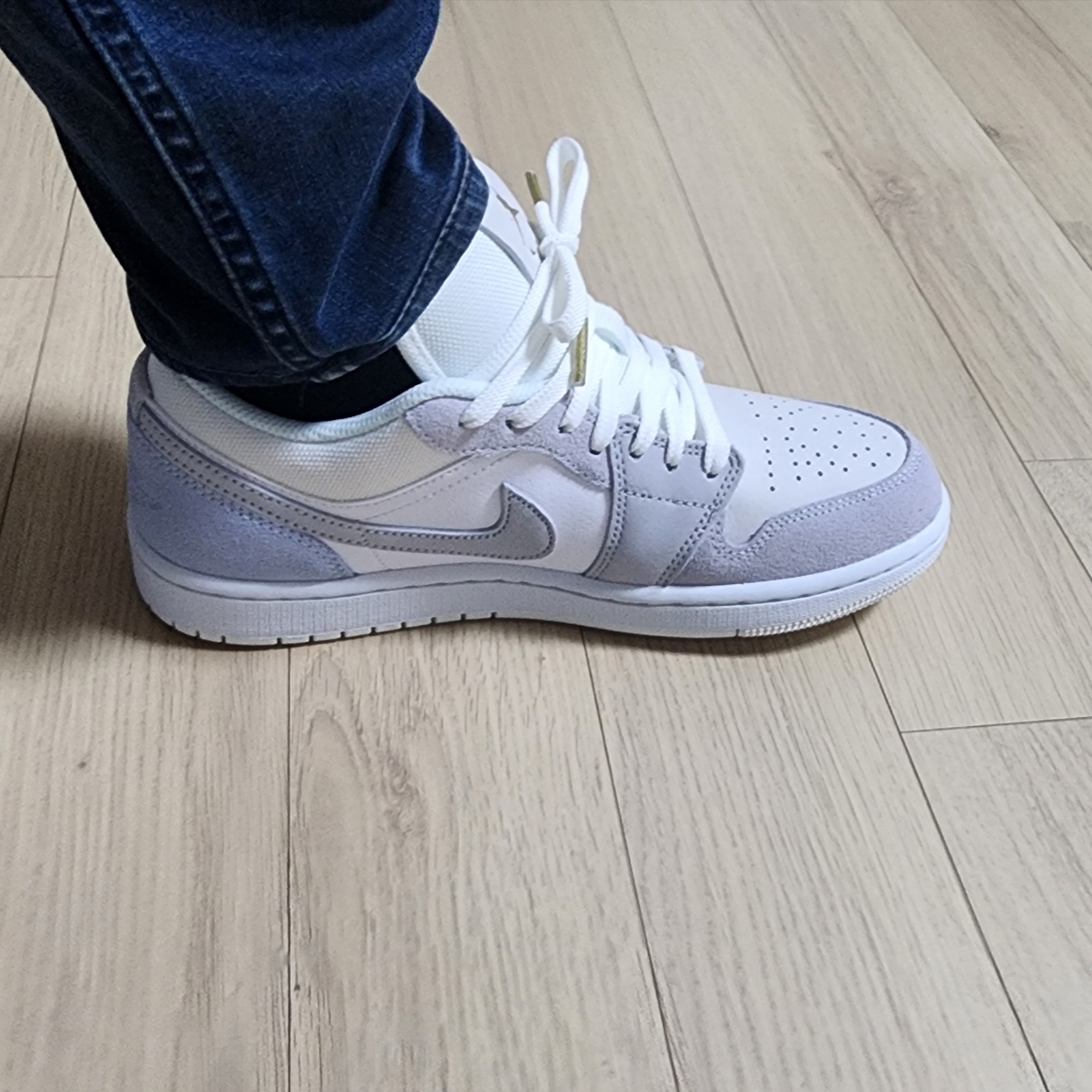 Jordan 1 Low Paris 착용 스타일