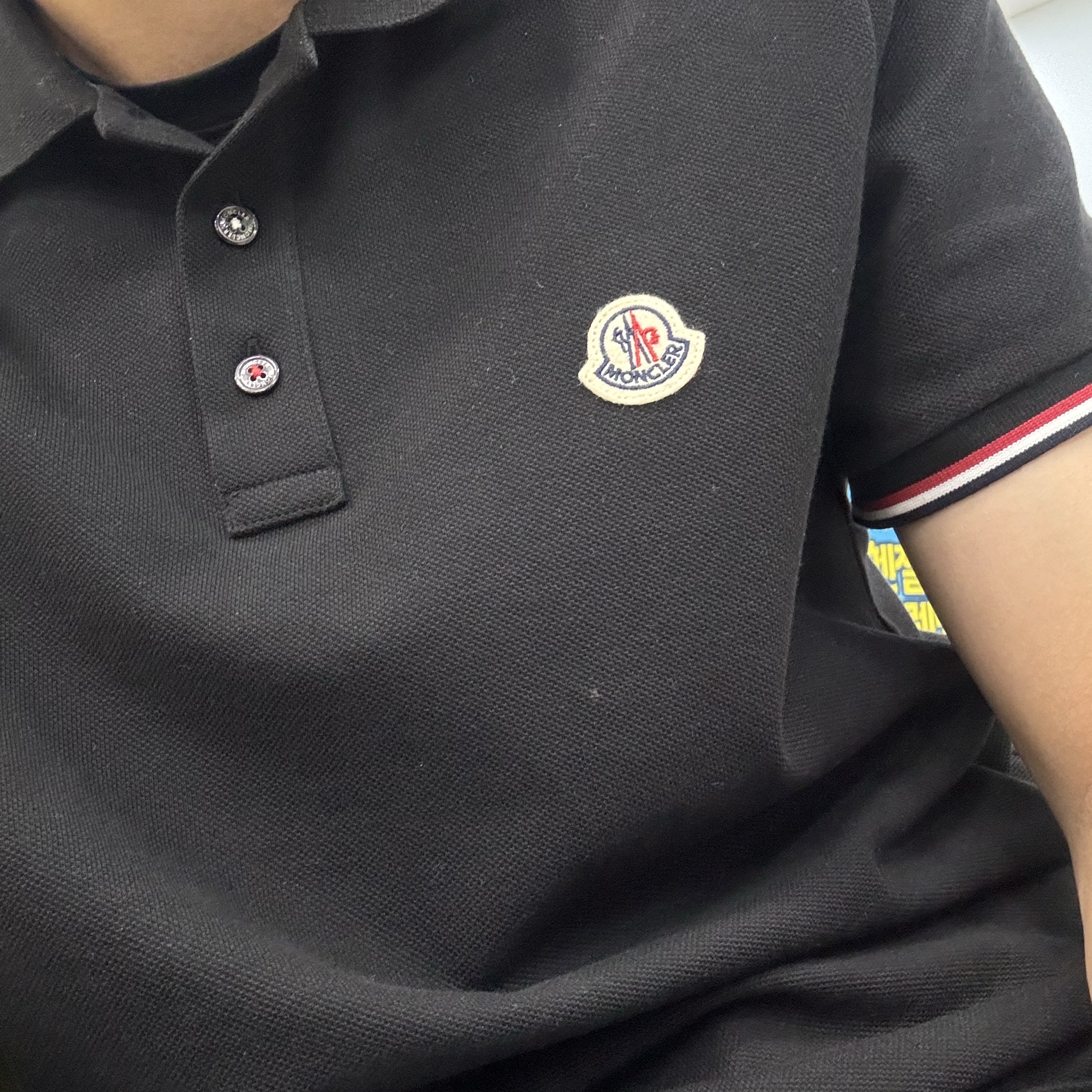 Moncler Logo Patch Polo Shirt Black - 24SS 착용 스타일