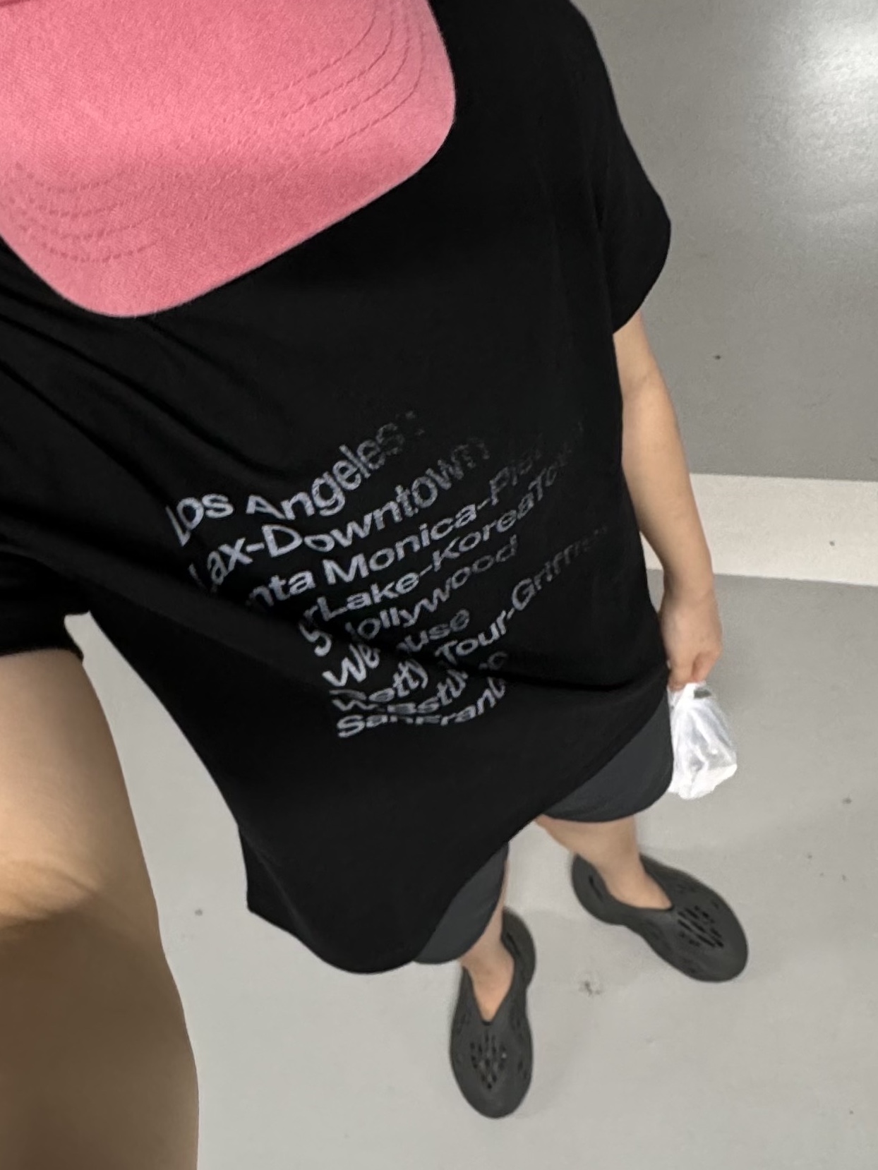 Millo Archive Faded Los Angeles T-Shirts Black, Adidas Yeezy Foam RNNR Carbon 착용 스타일 - 2