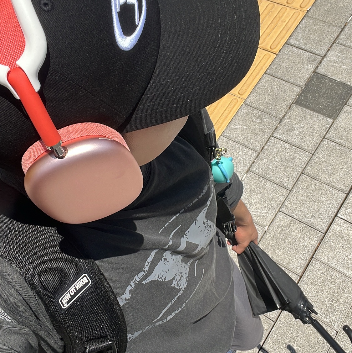 BORN TO WIN B Symbol Big Logo Ball Cap Black, BORN TO WIN Stroke B Half Pants_Long Ver Charcoal 착용 스타일