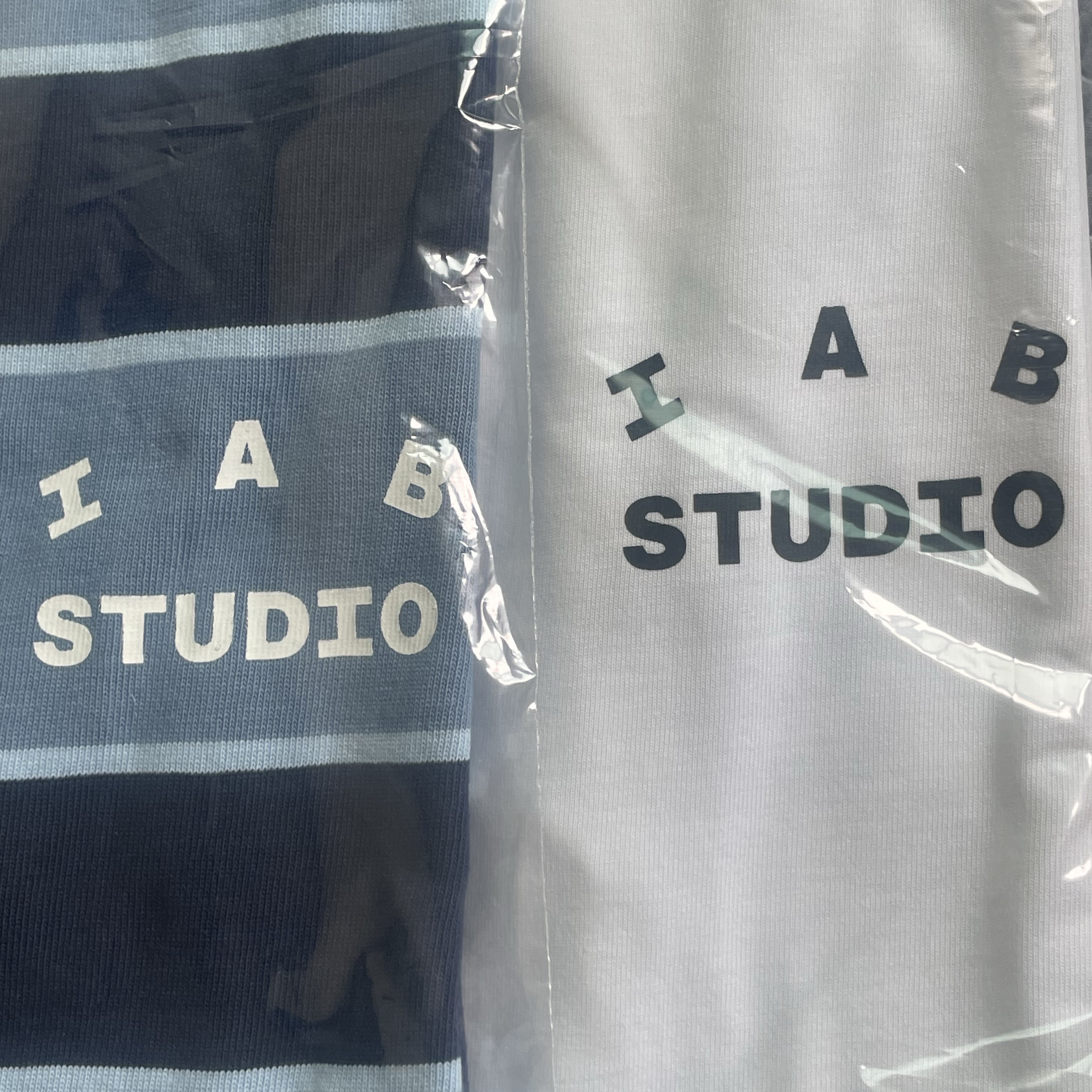 IAB Studio Striped T-Shirt Blue White, IAB Studio Established T-Shirt White Black 착용 스타일