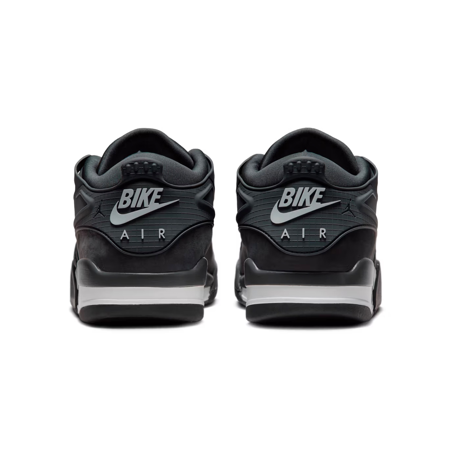 Jordan 4 x Nigel Sylvester RM SP Driveway Grey 착용 스타일 - 4