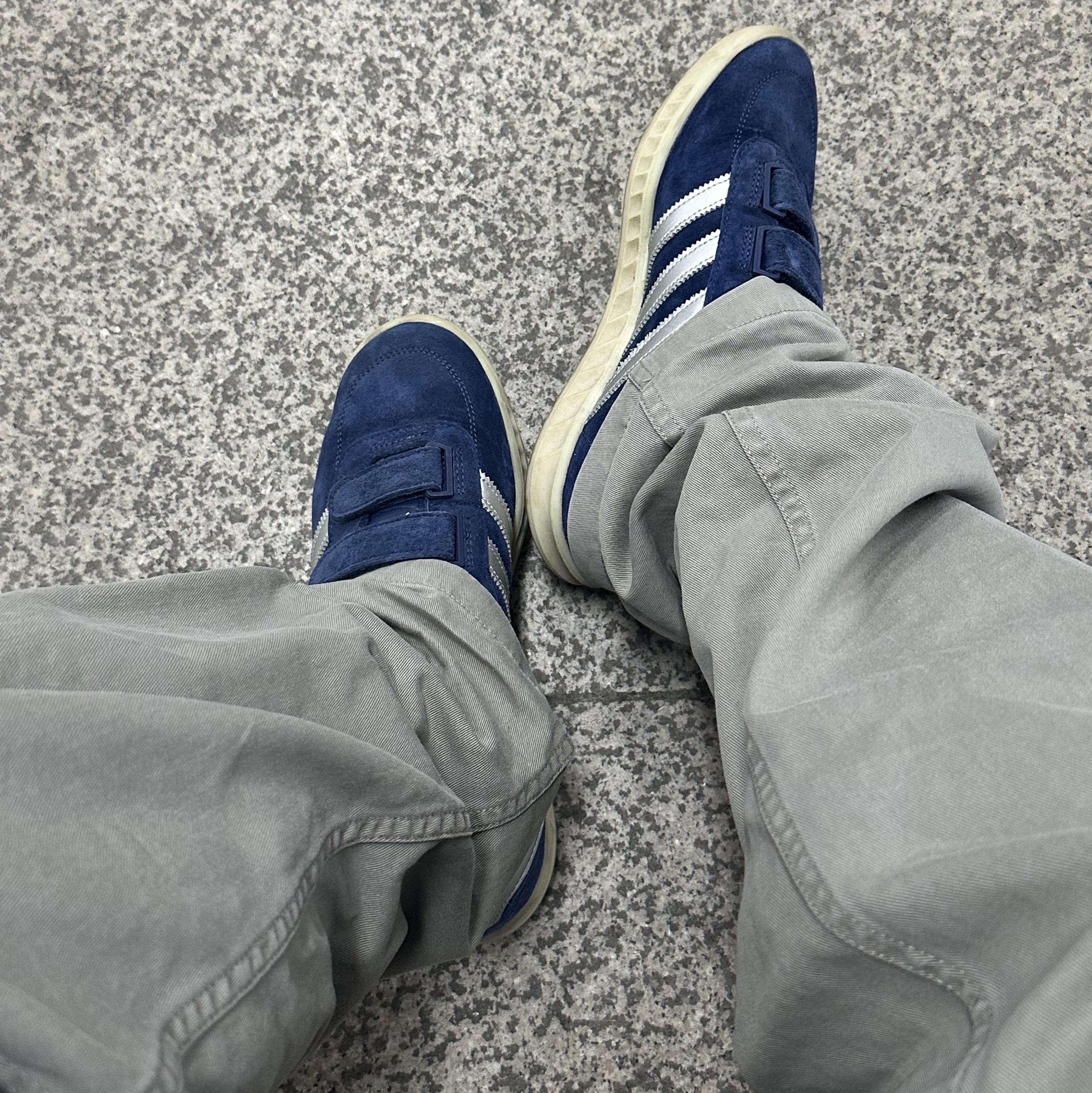 Adidas City Series Frankfurt 착용 스타일 - 1
