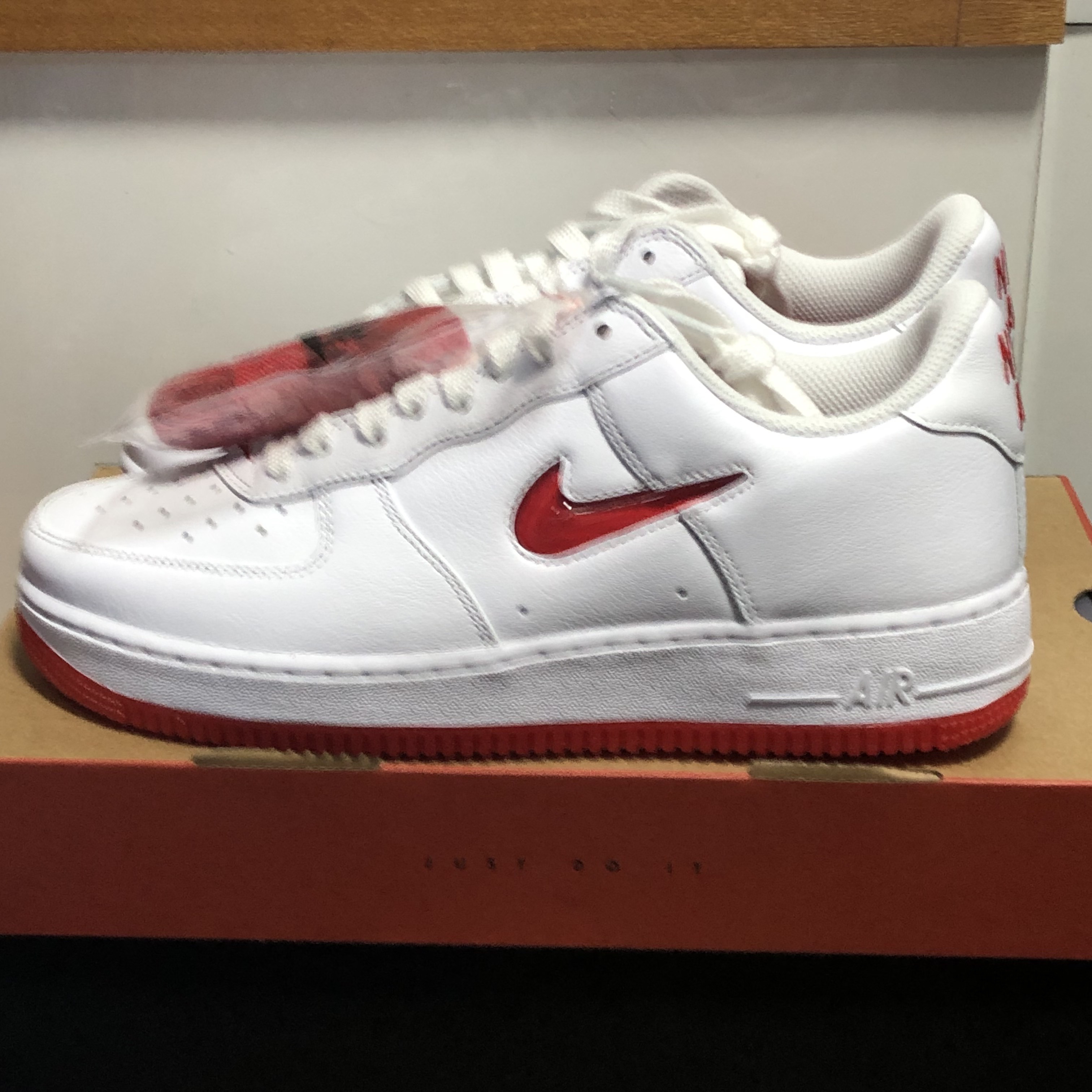Nike Air Force 1 Low Color of The Month White Red 착용 스타일