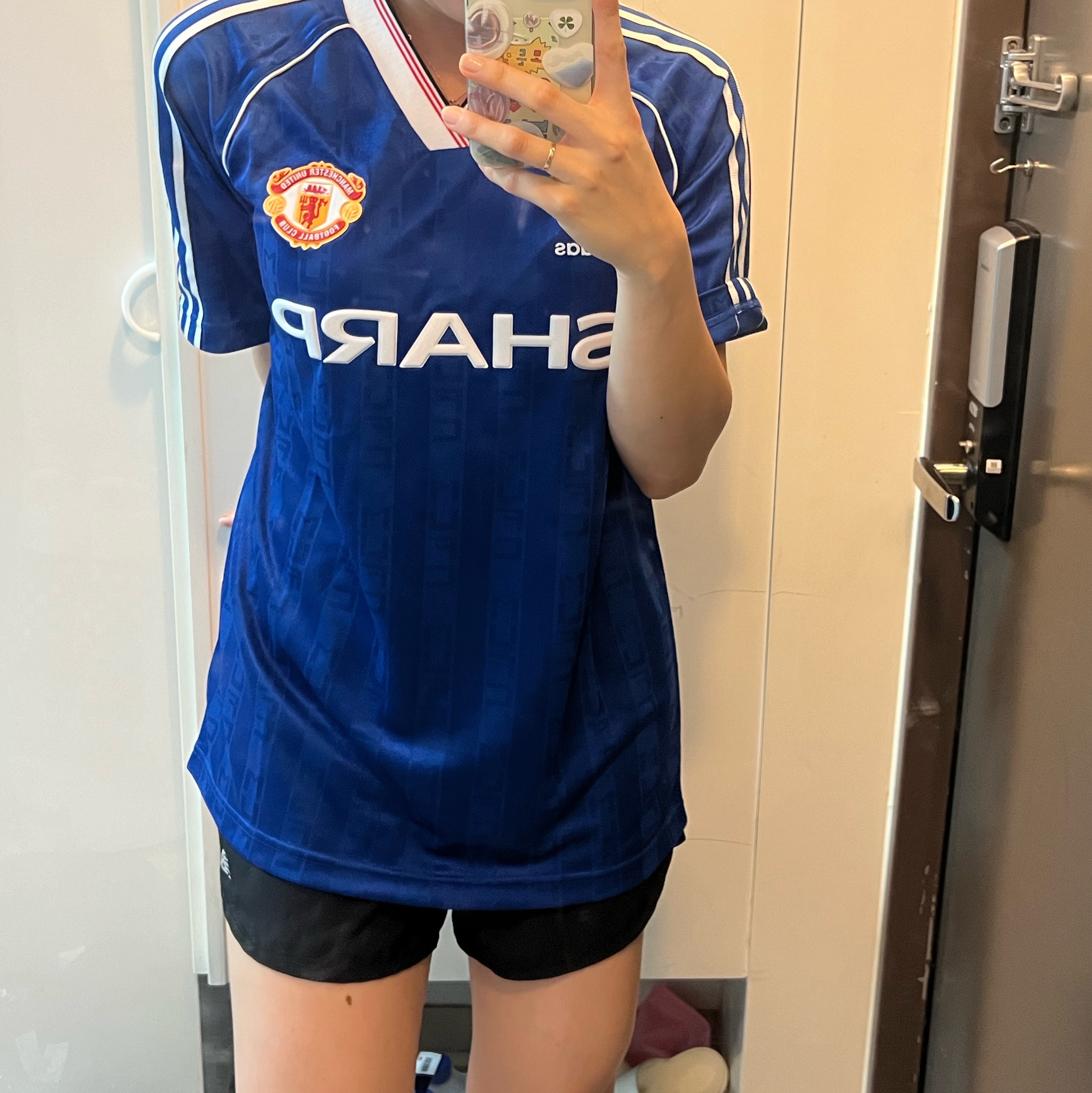 Adidas Manchester United 1988/90 Jersey Collegiate Royal - KR Sizing 착용 스타일