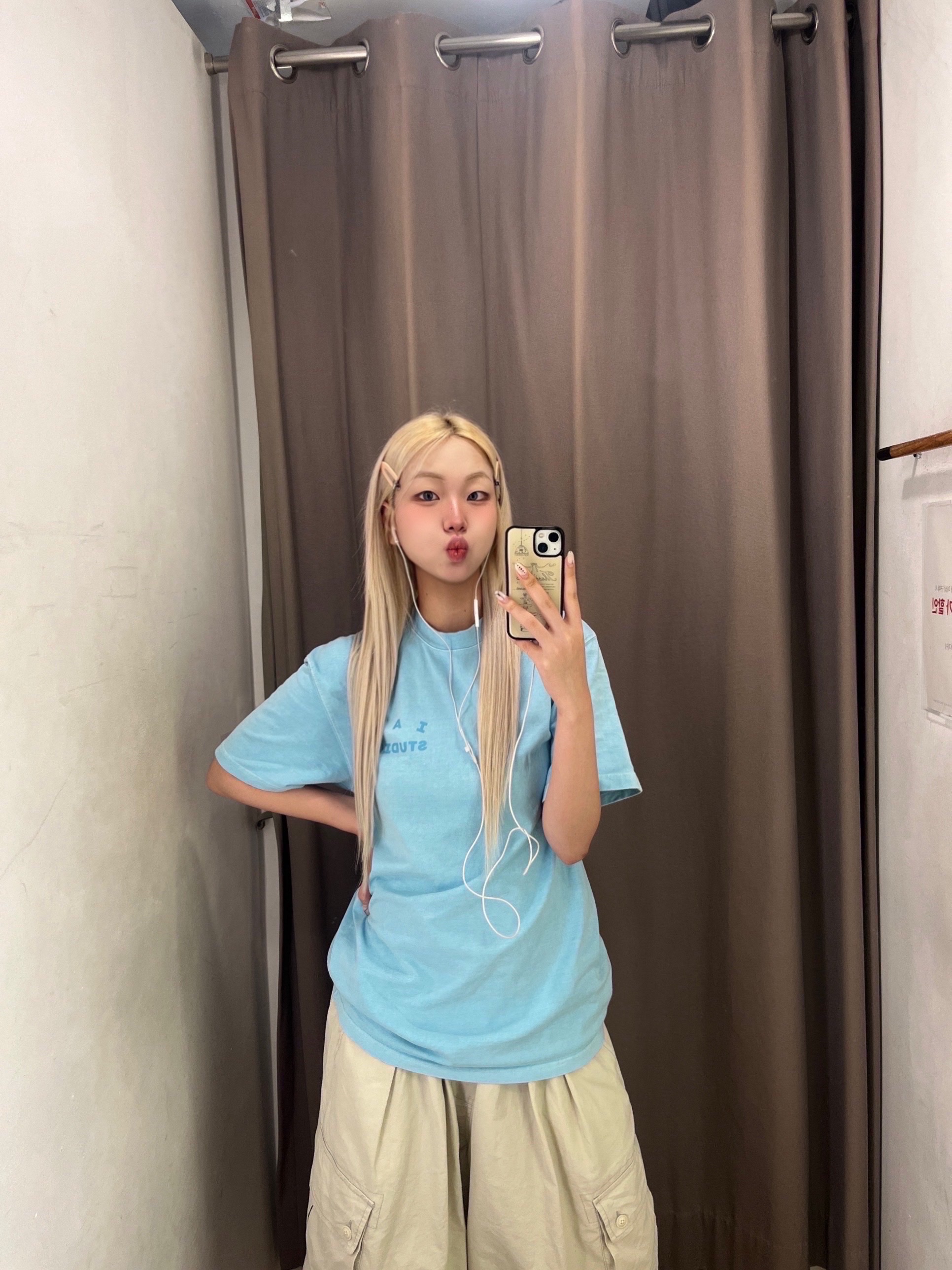 IAB Studio Pigment T-Shirt Cyan 착용 스타일