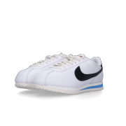 (W) Nike Cortez White and Black