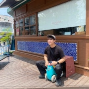 KREAM 프로필 이미지
