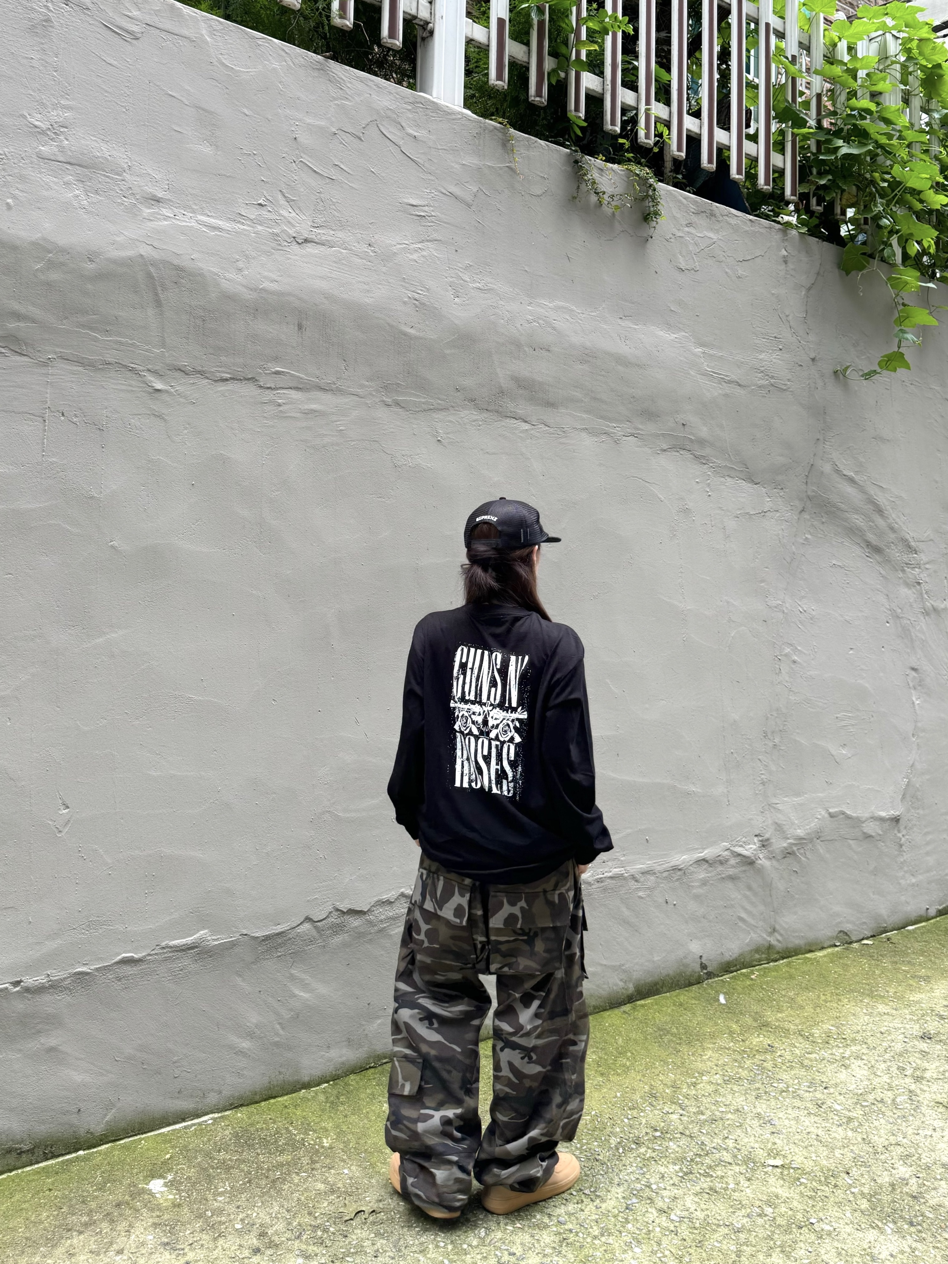 Supreme Terry Mesh Back 5-Panel Black - 24SS, Nike Air Force 1 '07 WB Flax 착용 스타일 - 4