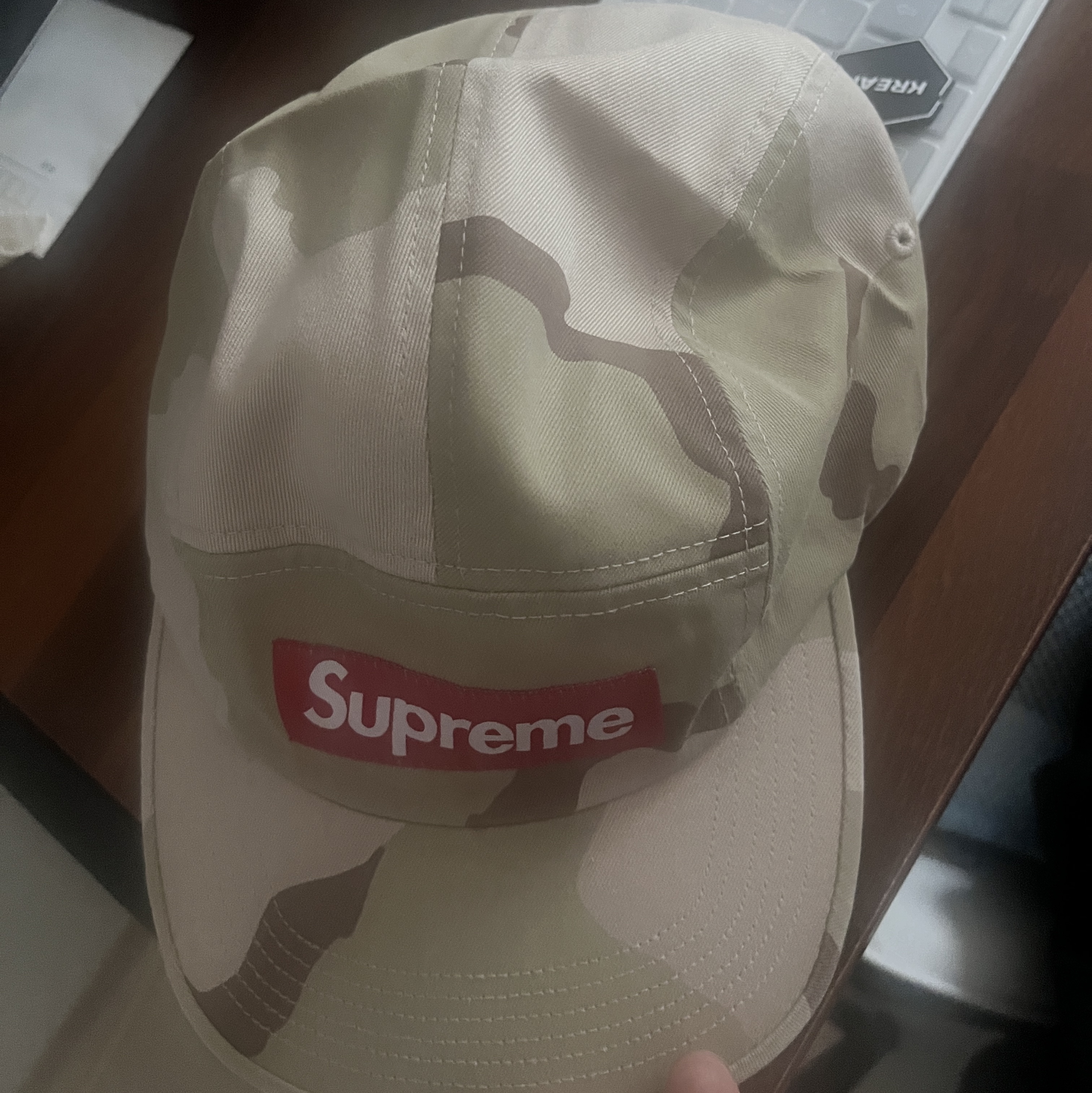 Supreme Washed Chino Twill Camp Cap Desert Camo - 24SS 착용 스타일