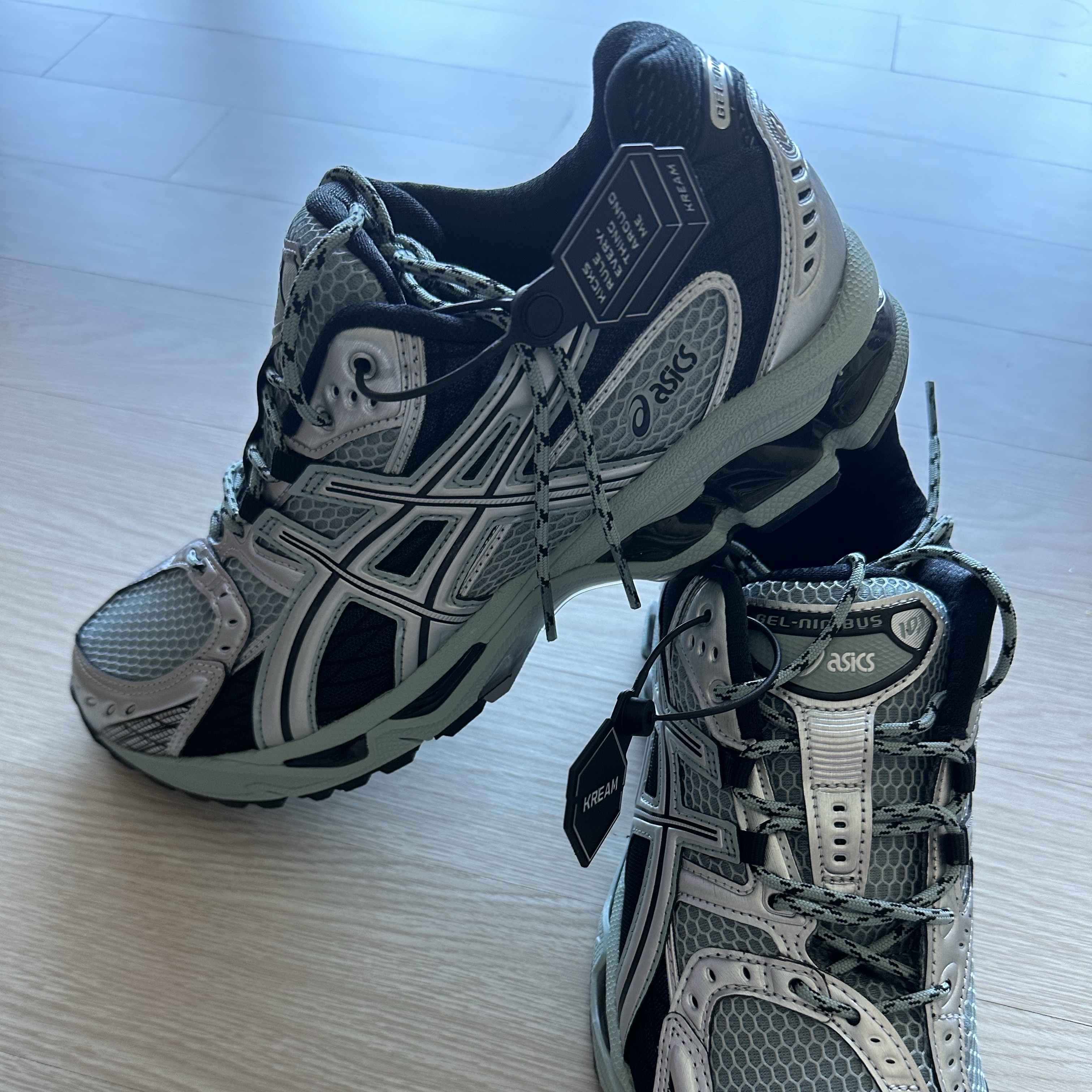 Asics Gel-Nimbus 10.1 Ocean Haze Pure Silver 착용 스타일 - 3