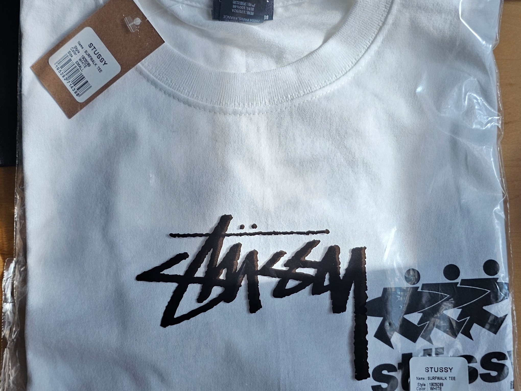 Stussy Surfwalk T-Shirt White 착용 스타일