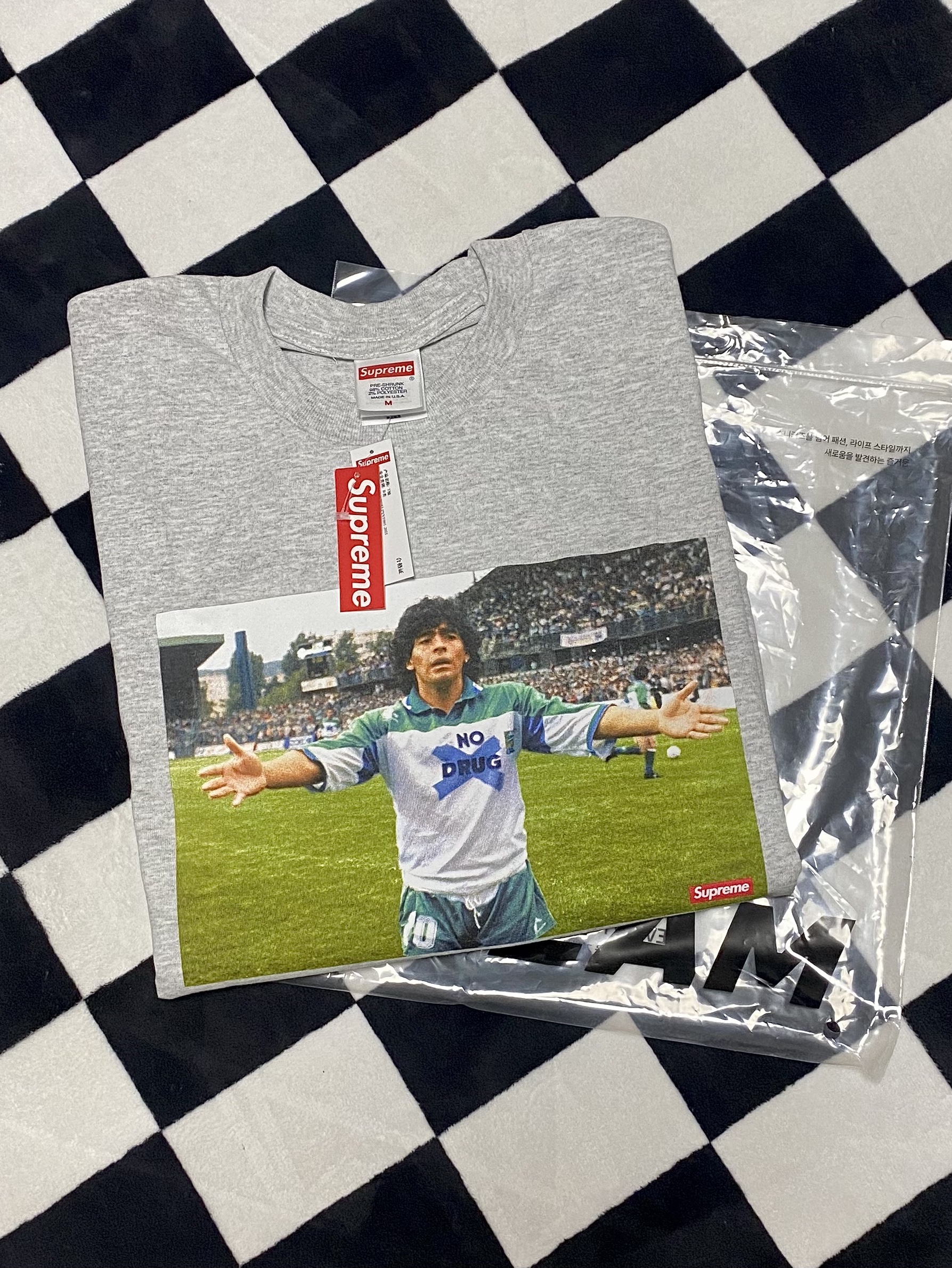 Supreme Maradona T-Shirt Ash Grey - 24SS 착용 스타일