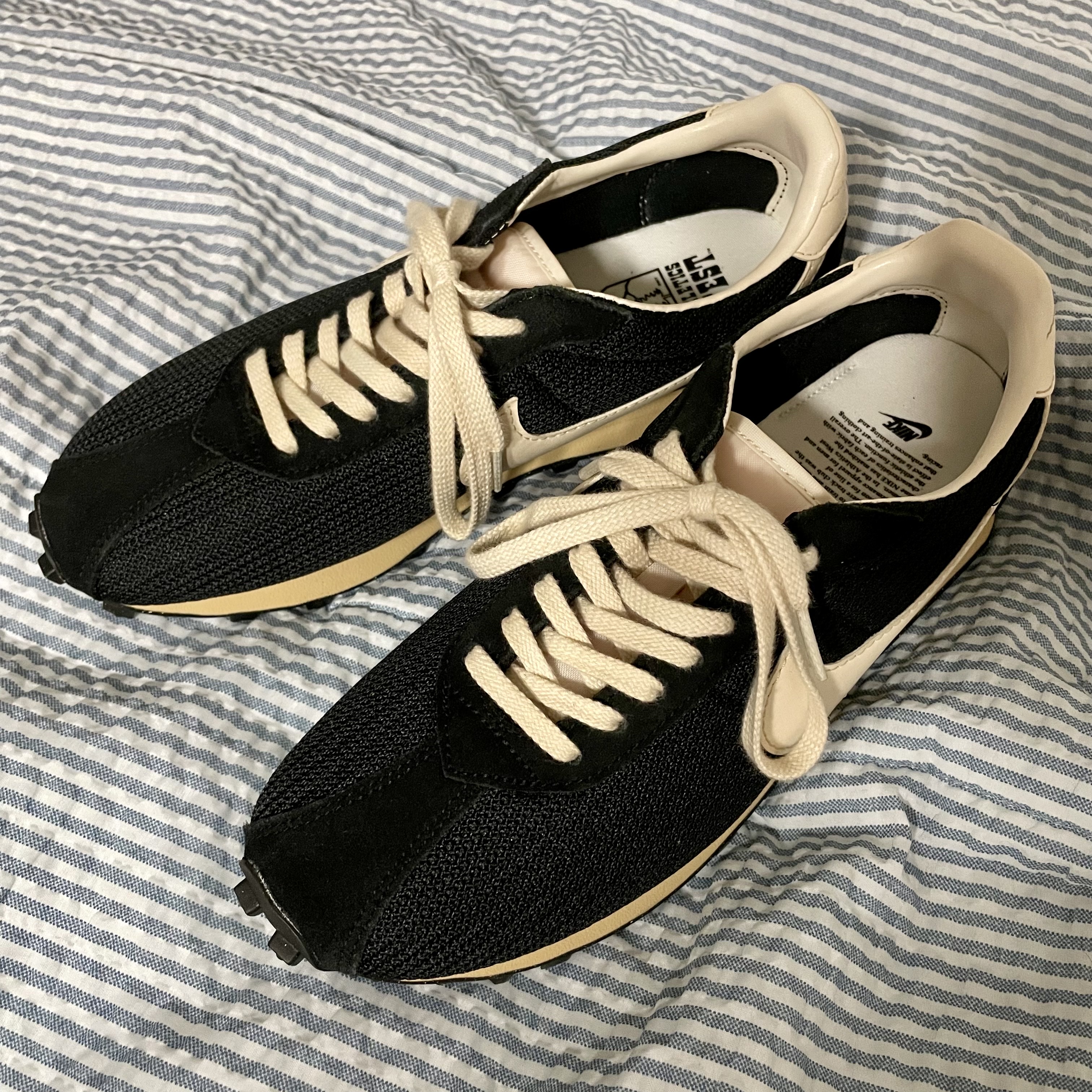 Nike LD-1000 SP Black and Sail 착용 스타일 - 1