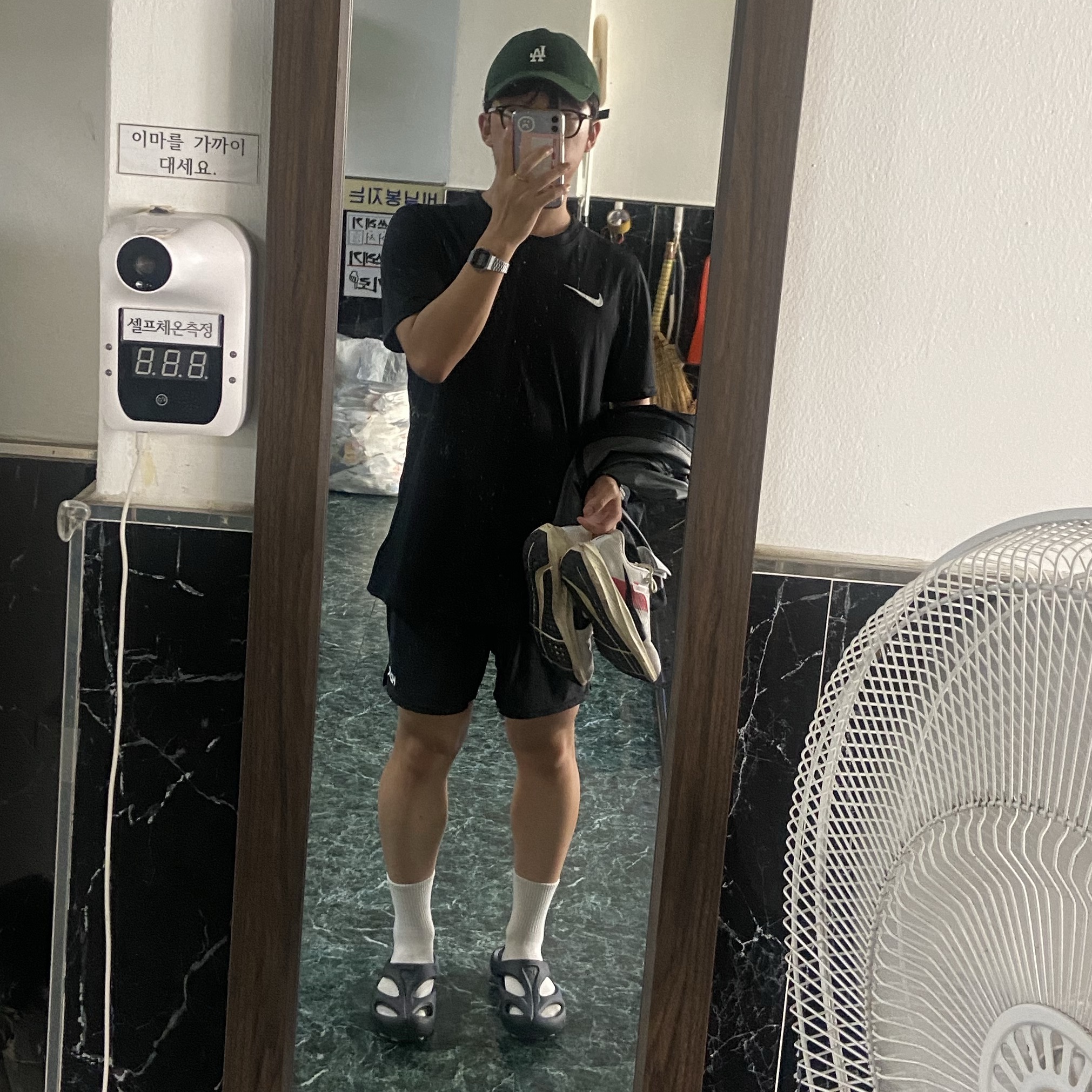 Nike Dri-Fit Park 7 T-Shirt Black 착용 스타일
